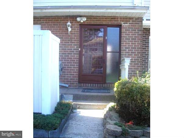 TWIN RIDGE APARTMENTS - Residential Lease