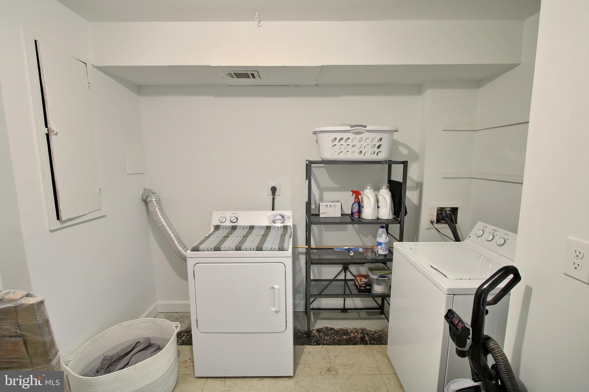 CARTER HILL - Residential