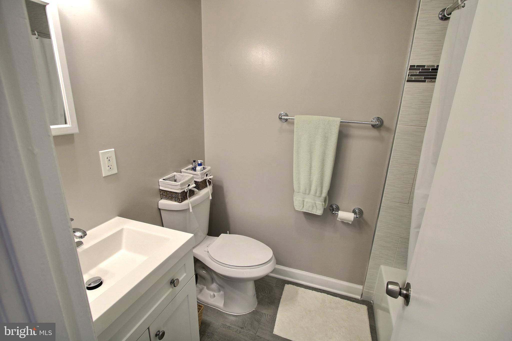 CARTER HILL - Residential