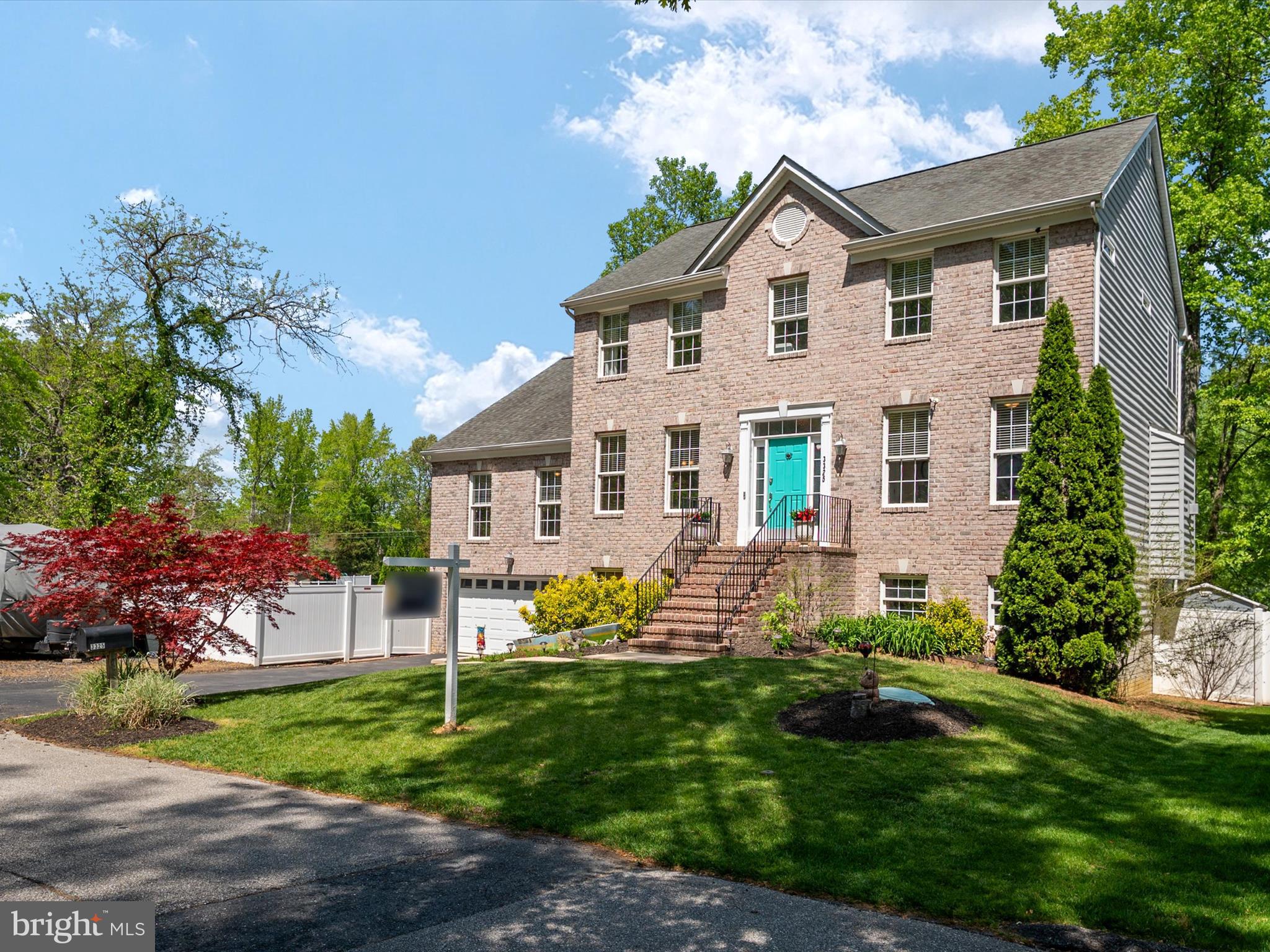 3325 CEDAR DRIVE