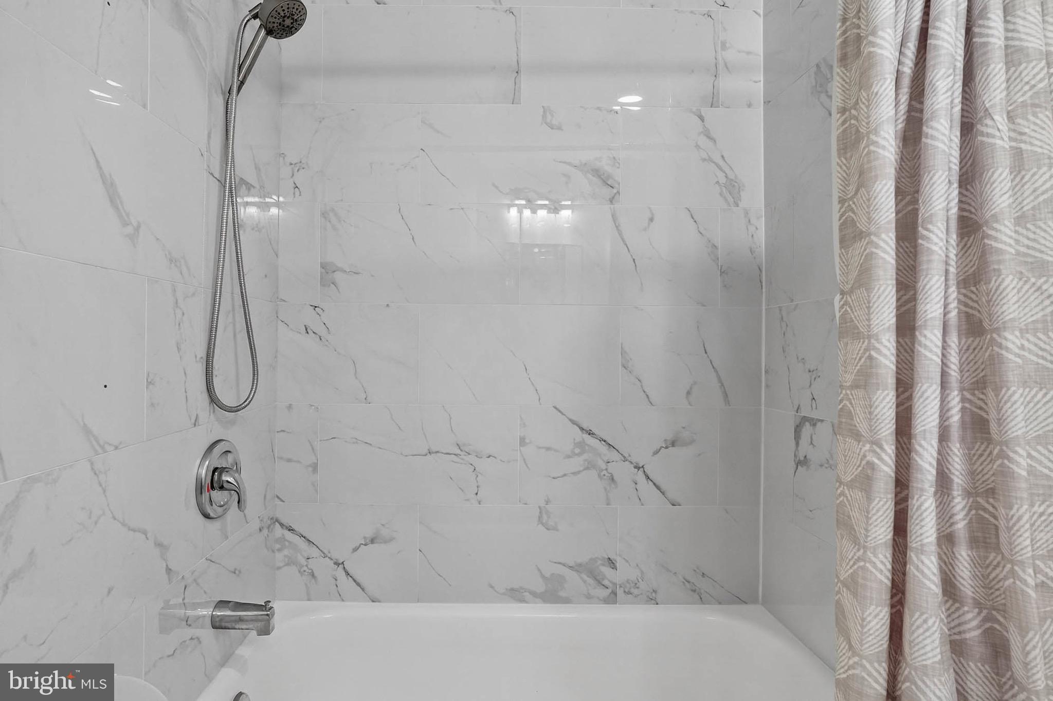 SNOWDEN RIDGE - Residential