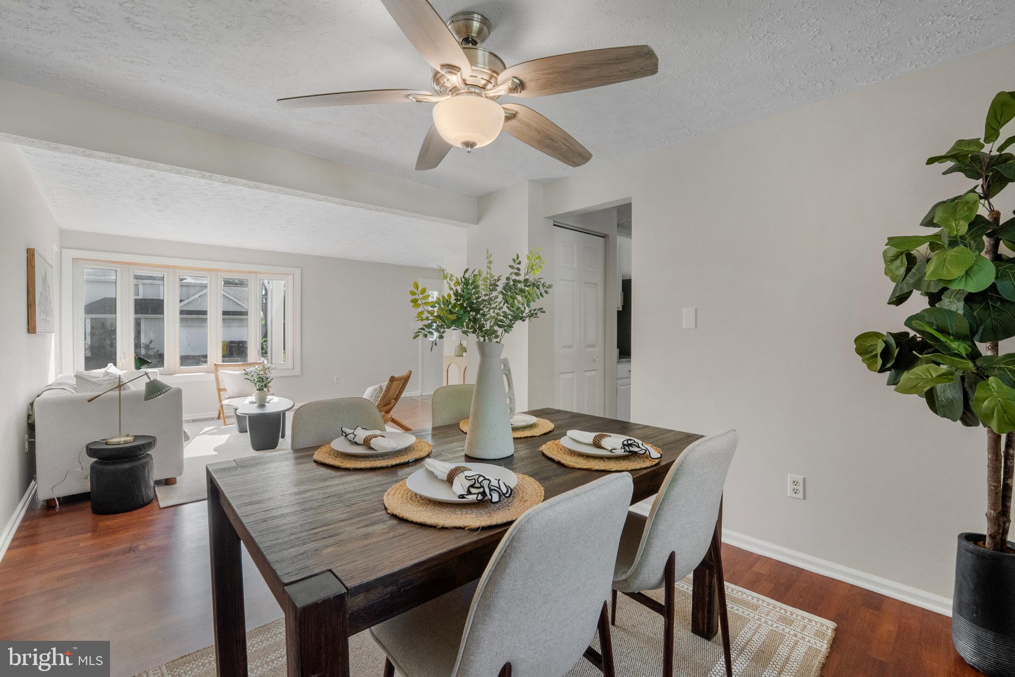 2926 GOLDEN FLEECE DRIVE