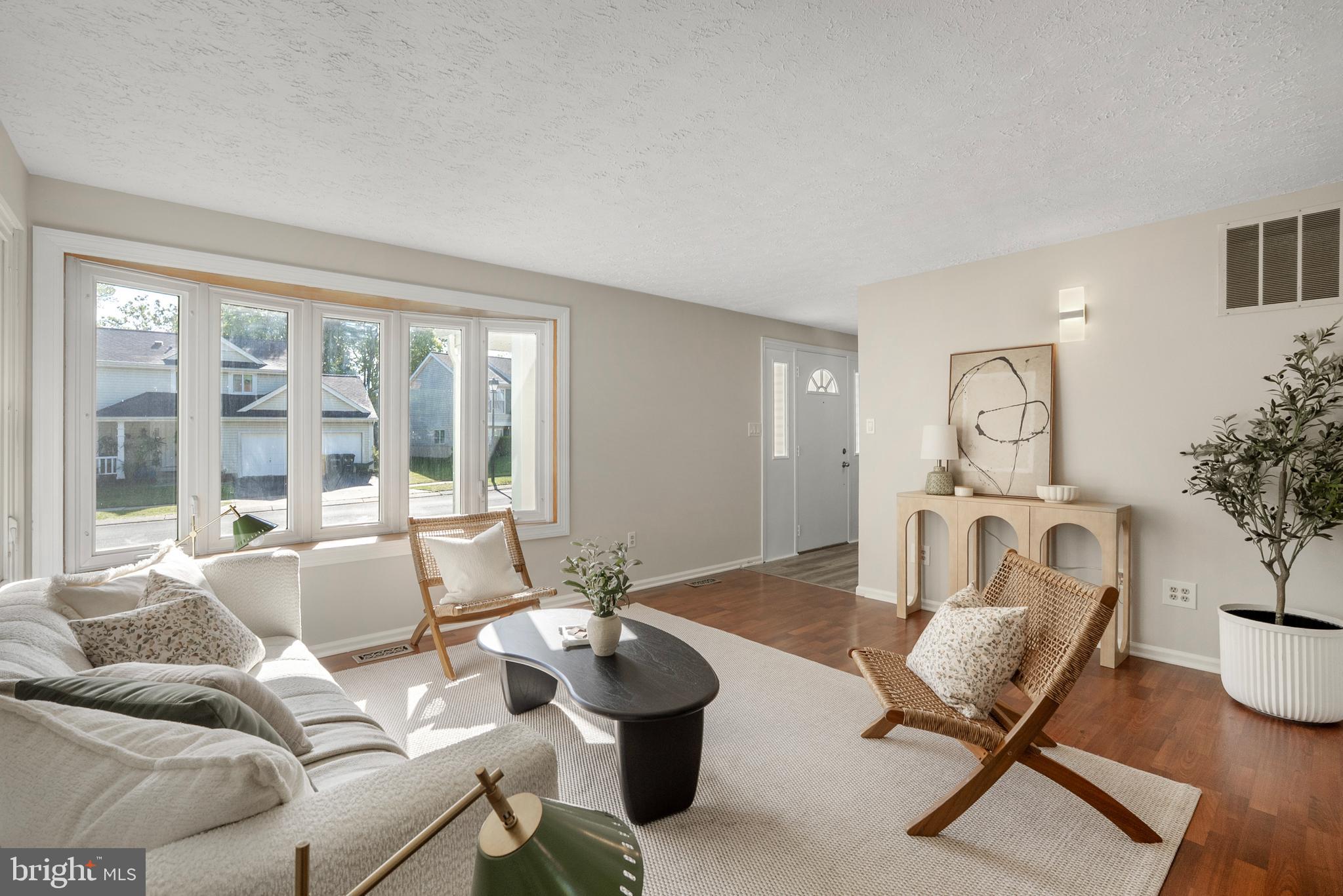 2926 GOLDEN FLEECE DRIVE