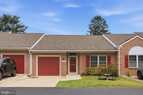 Condo For Sale - 353 Sunbrook Lane #111<br/> Washington County, HAGERSTOWN, MD 21742