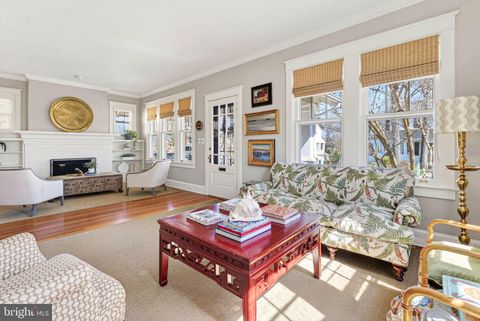 1816 N KENMORE STREET ARLINGTON VA 22207