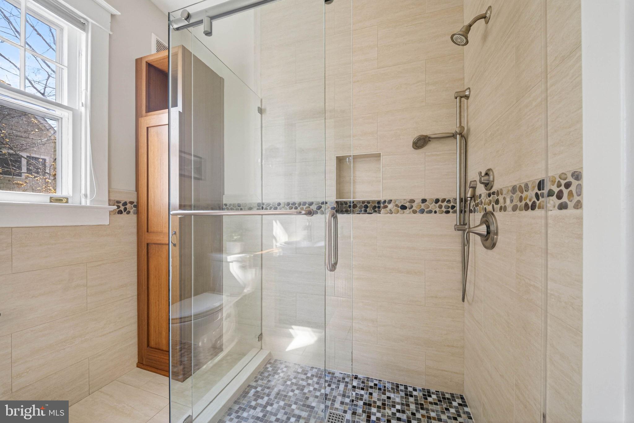 CHERRYDALE - Residential