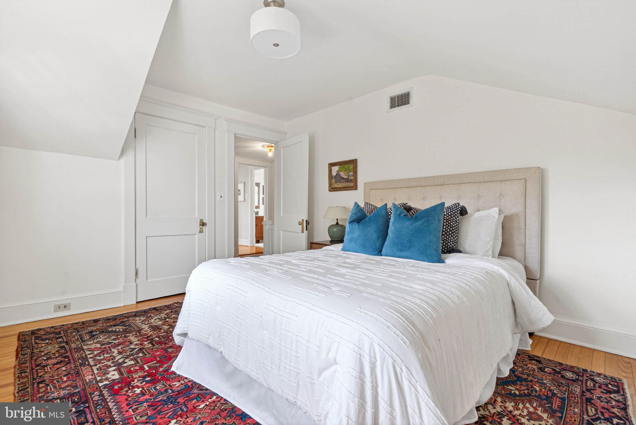 CHERRYDALE - Residential