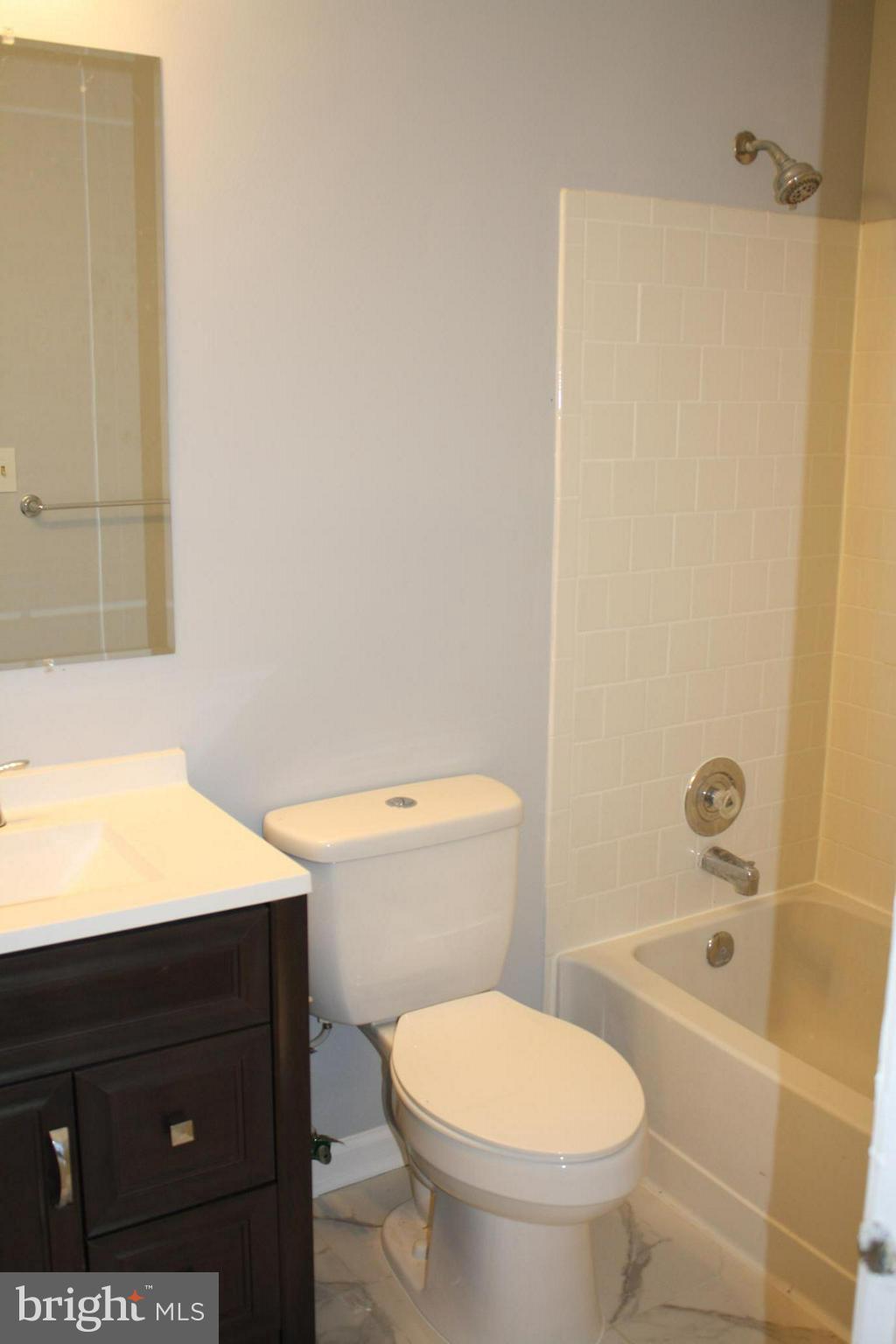 WINDING BROOK - Residential Lease