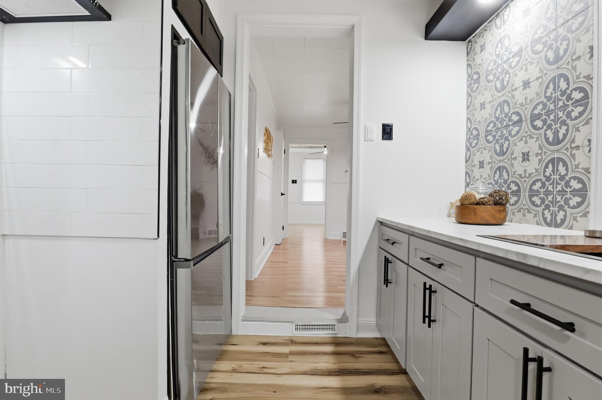 NORTH YORK - Residential