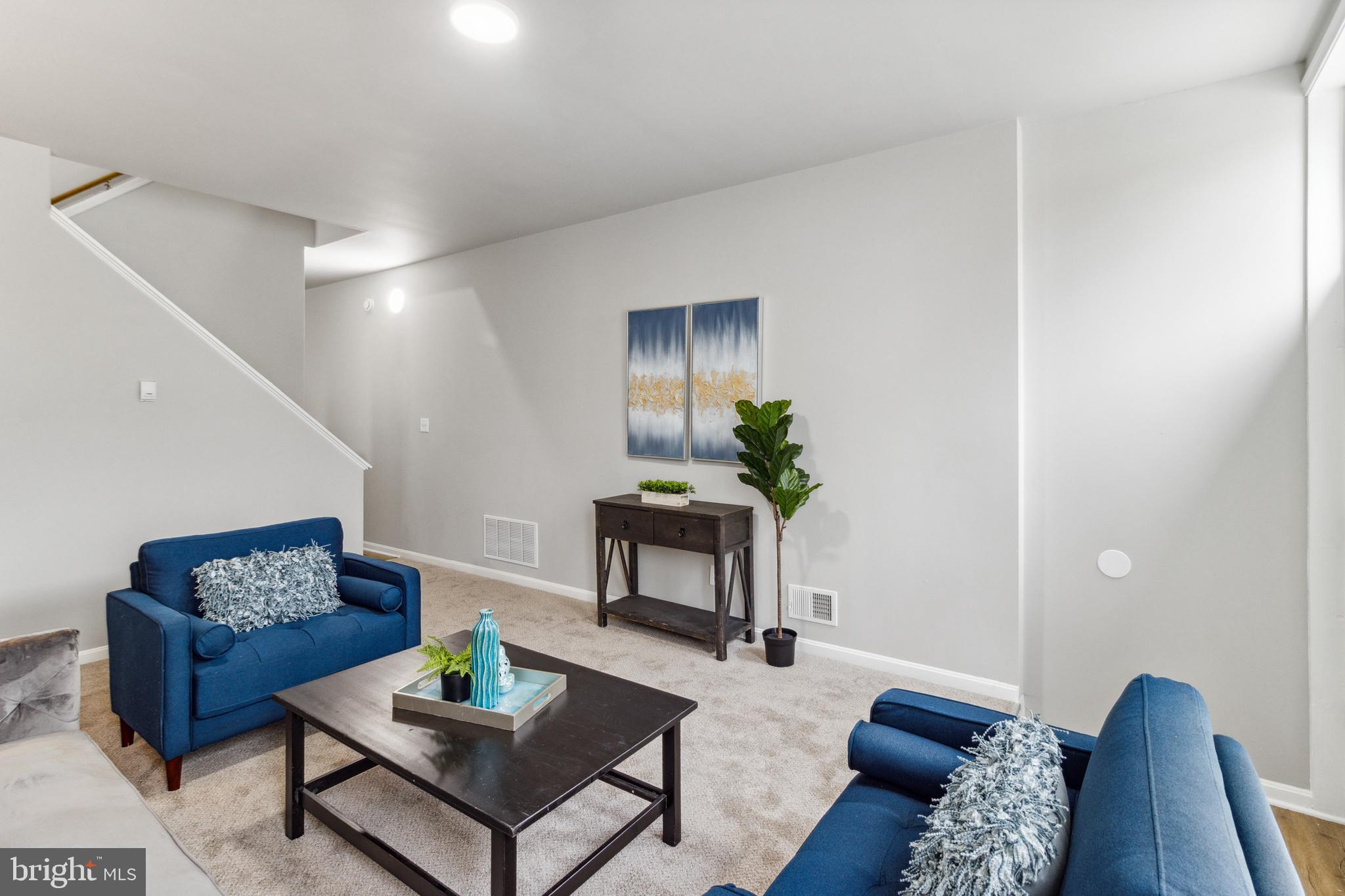 MIDDLE EAST - Residential