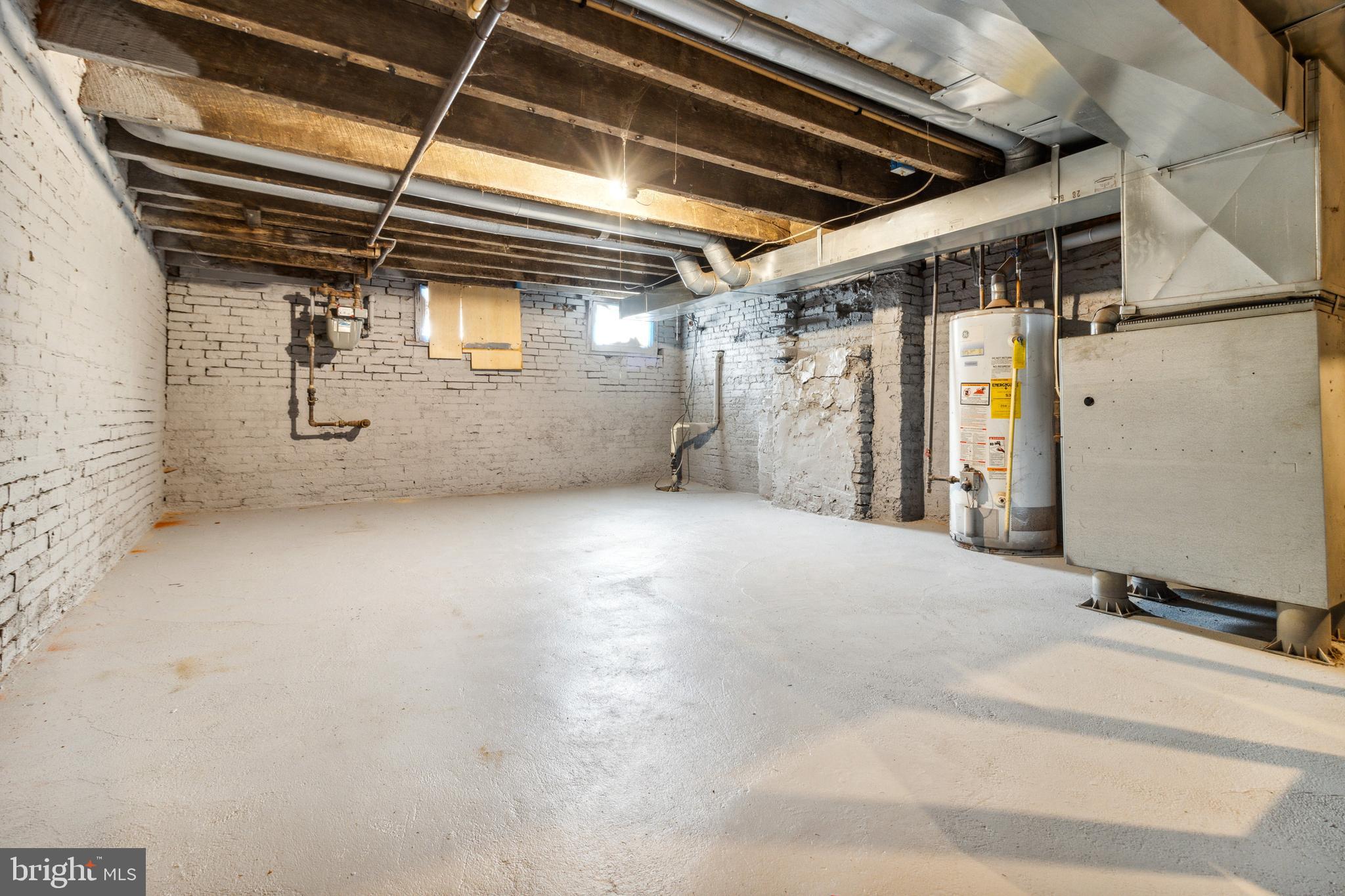 MIDDLE EAST - Residential