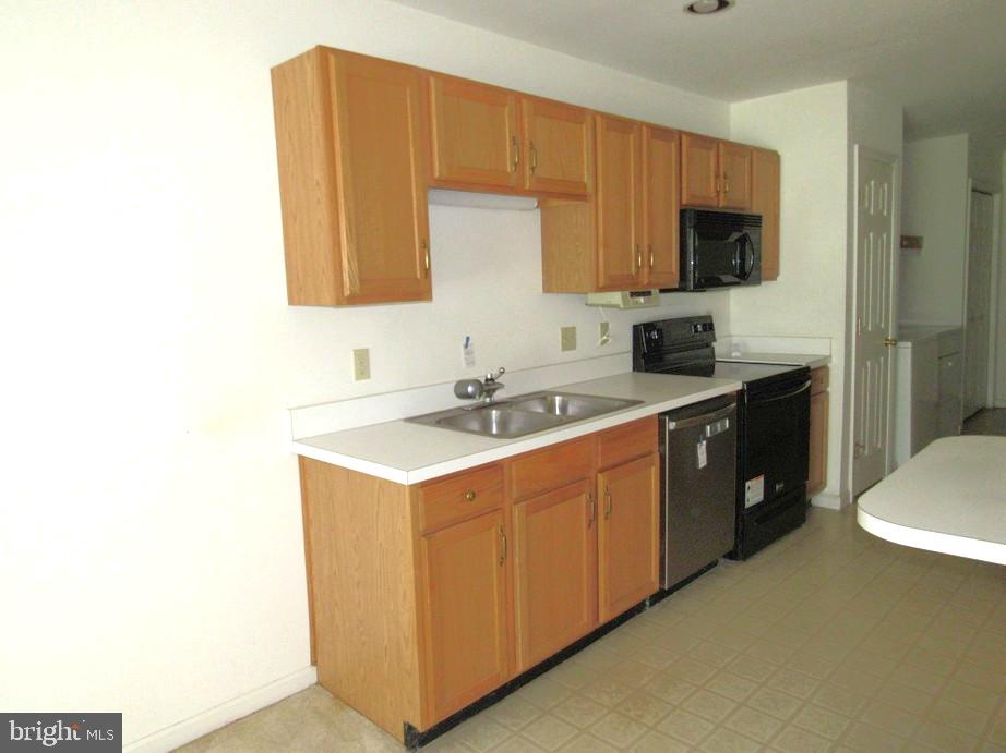 BLOSSOM HILL - Residential