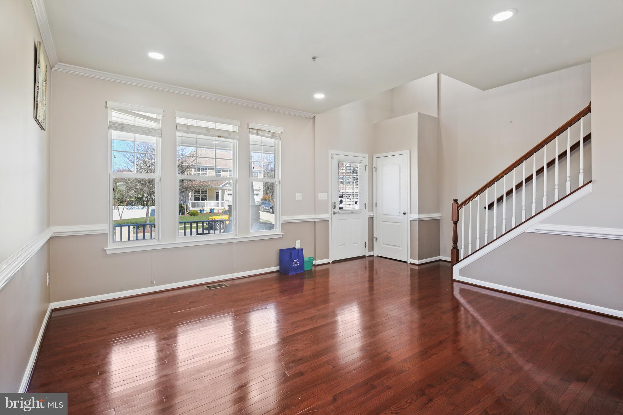 DIXON CROSSING - Residential