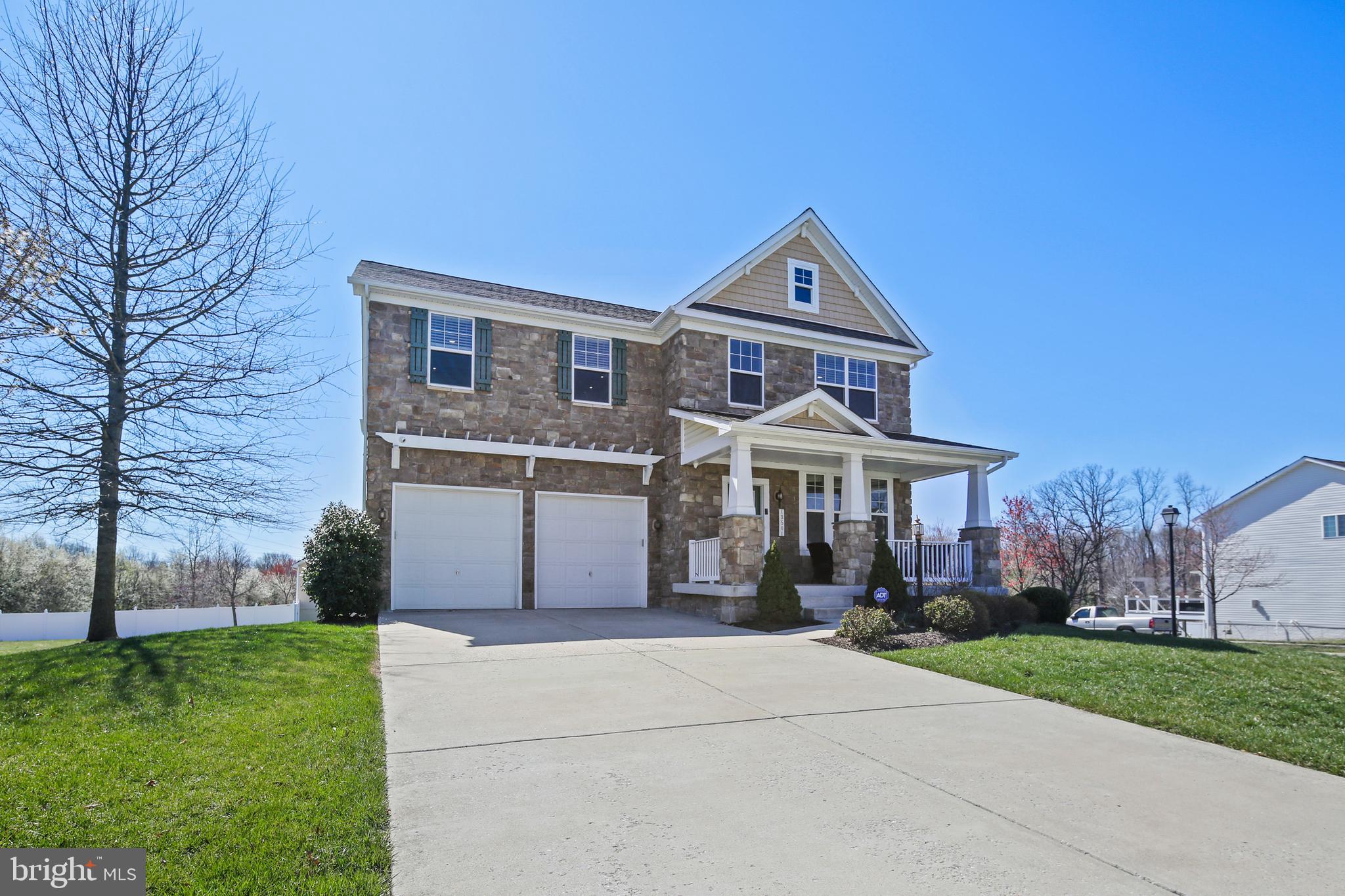 DIXON CROSSING - Residential