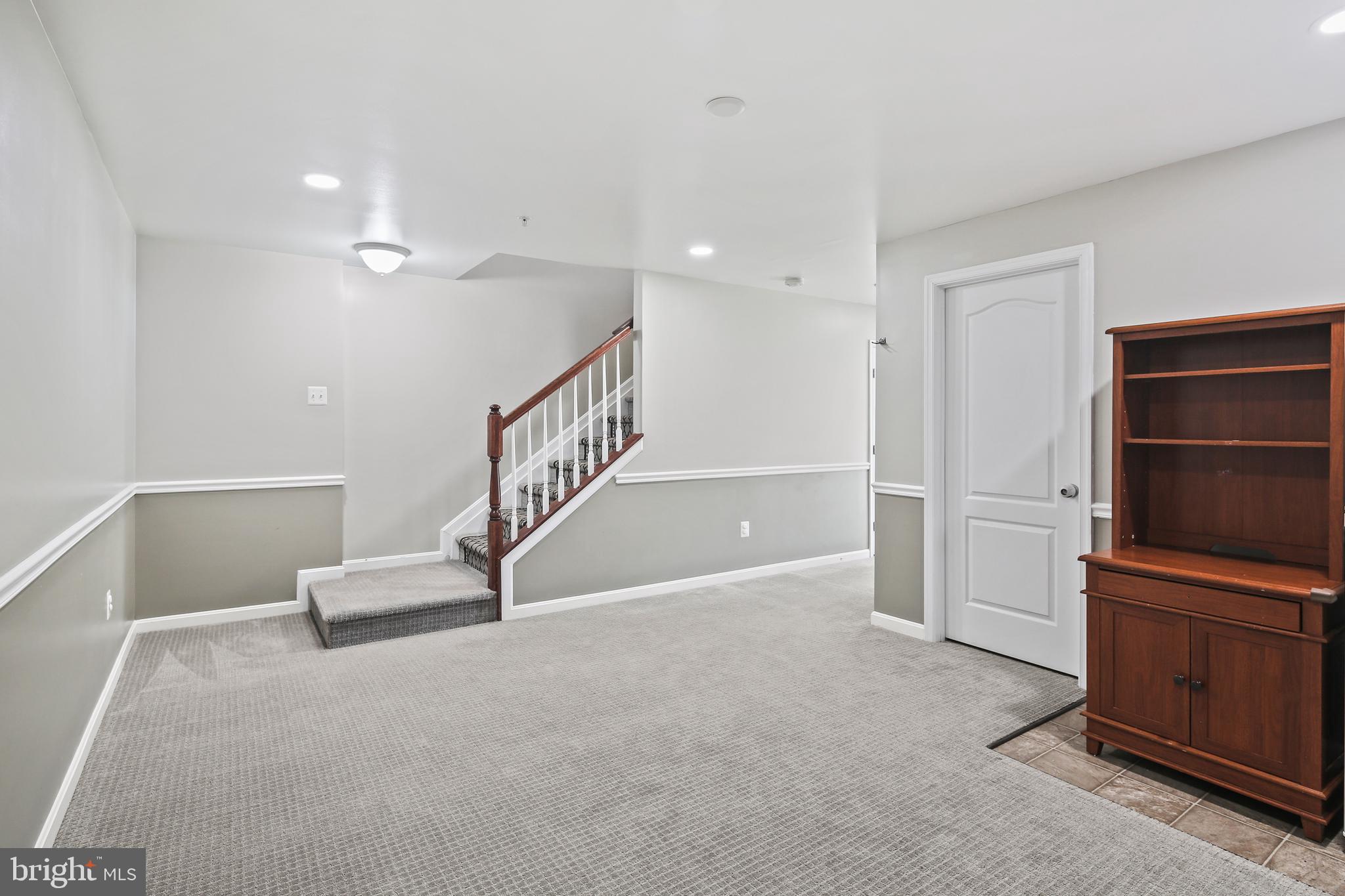 DIXON CROSSING - Residential