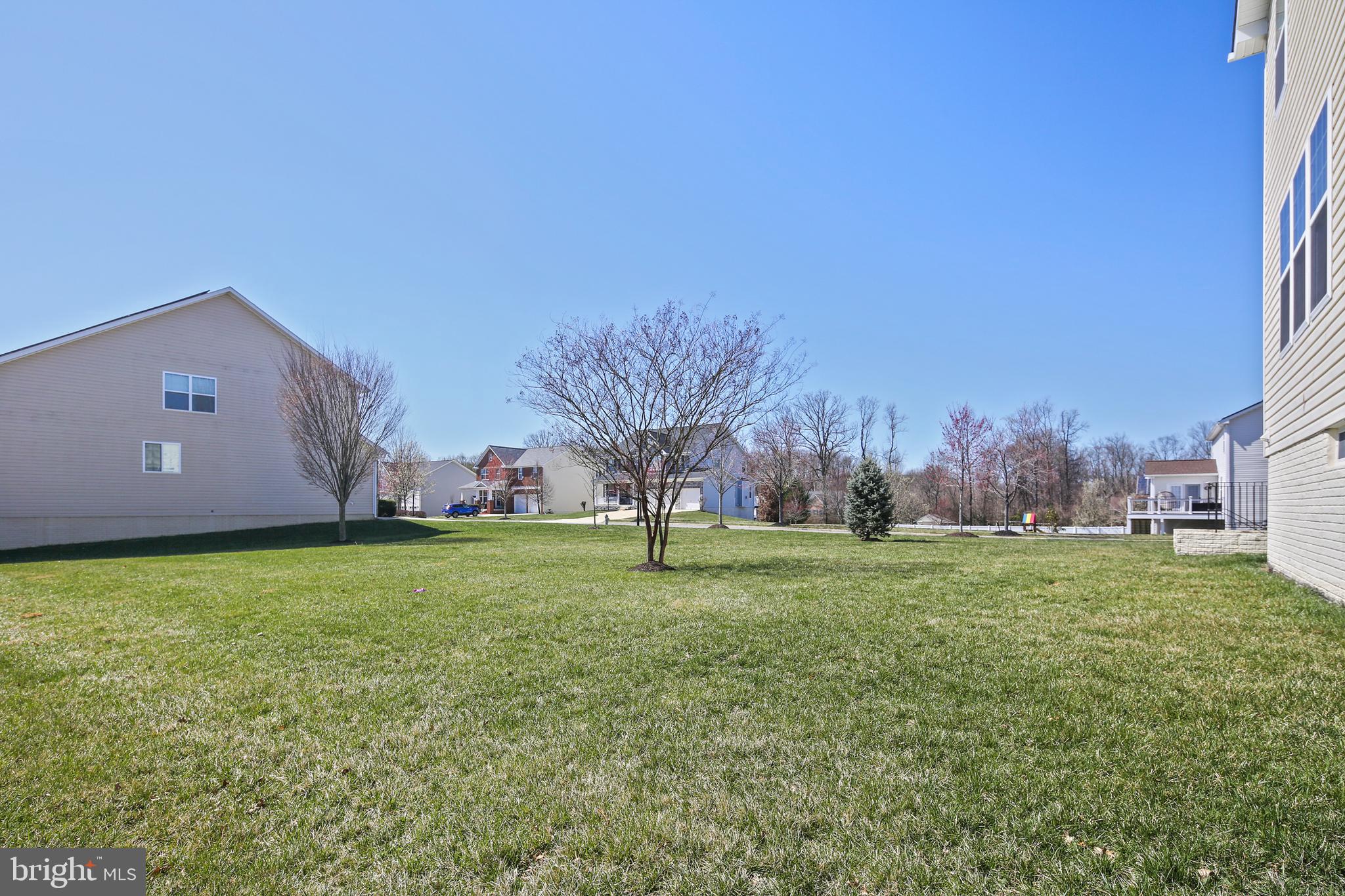 DIXON CROSSING - Residential