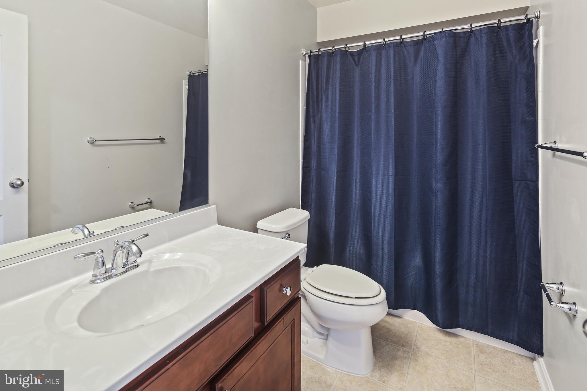 DIXON CROSSING - Residential