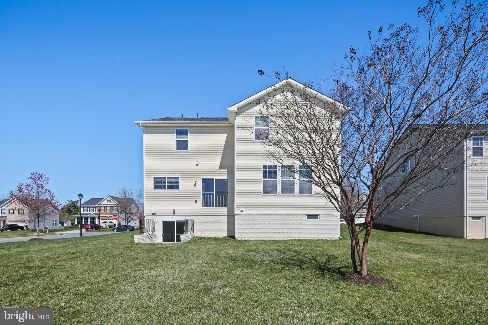 DIXON CROSSING - Residential