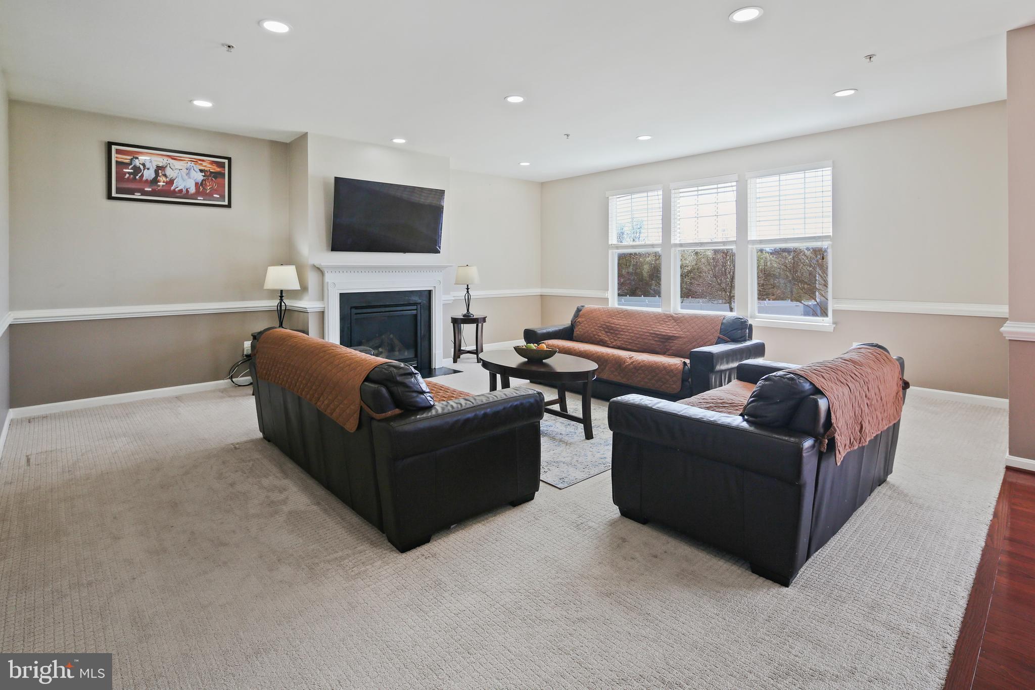 DIXON CROSSING - Residential