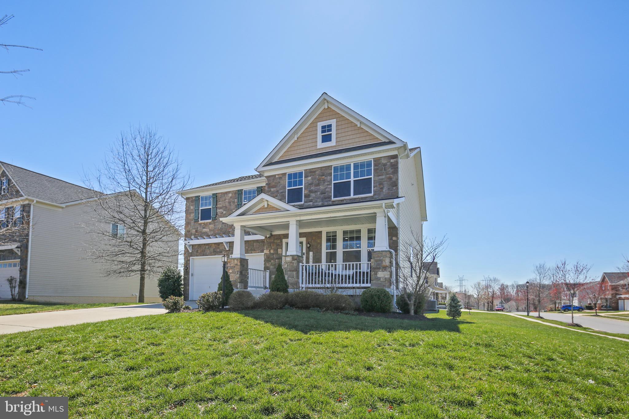 DIXON CROSSING - Residential