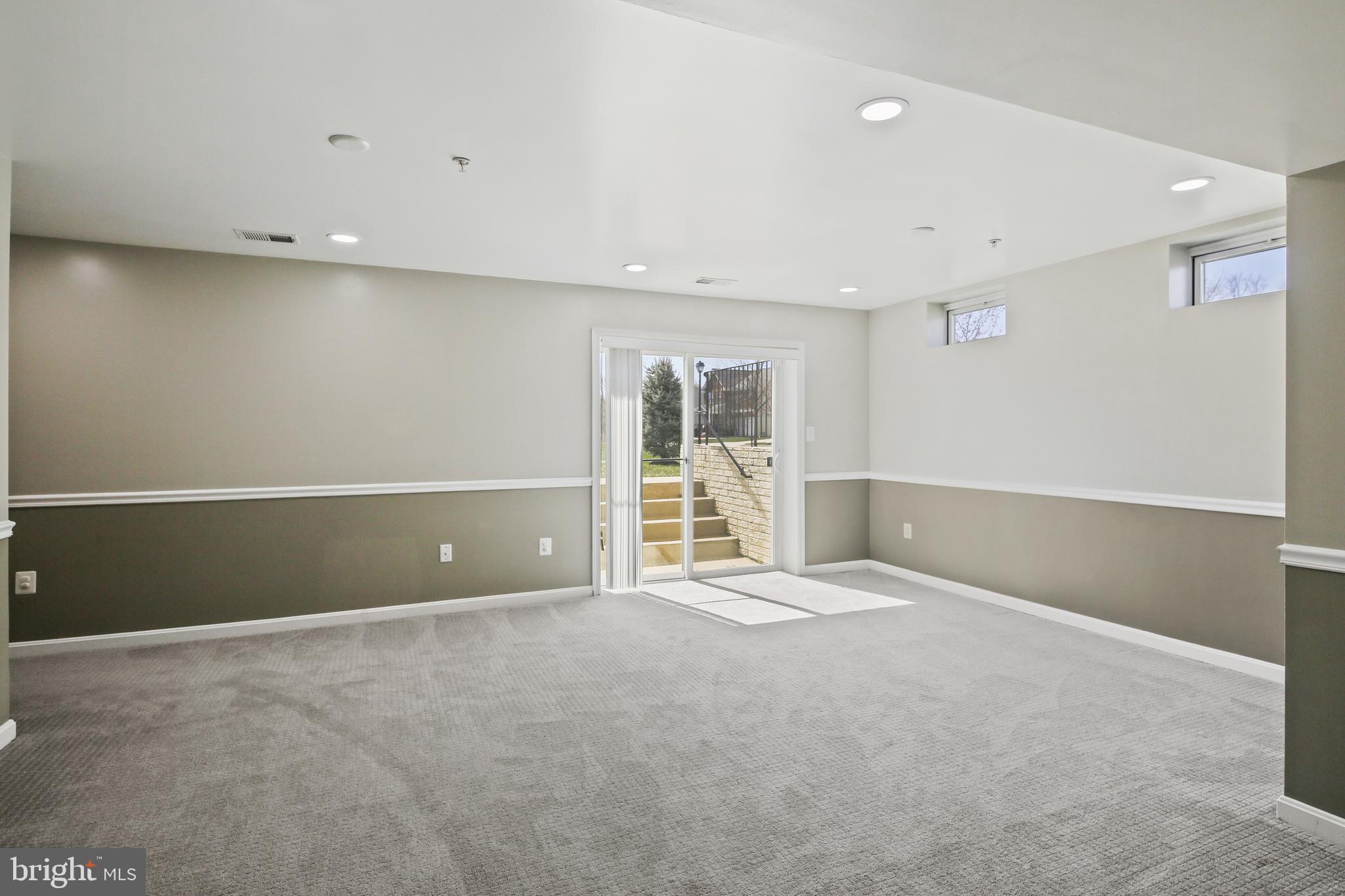 DIXON CROSSING - Residential