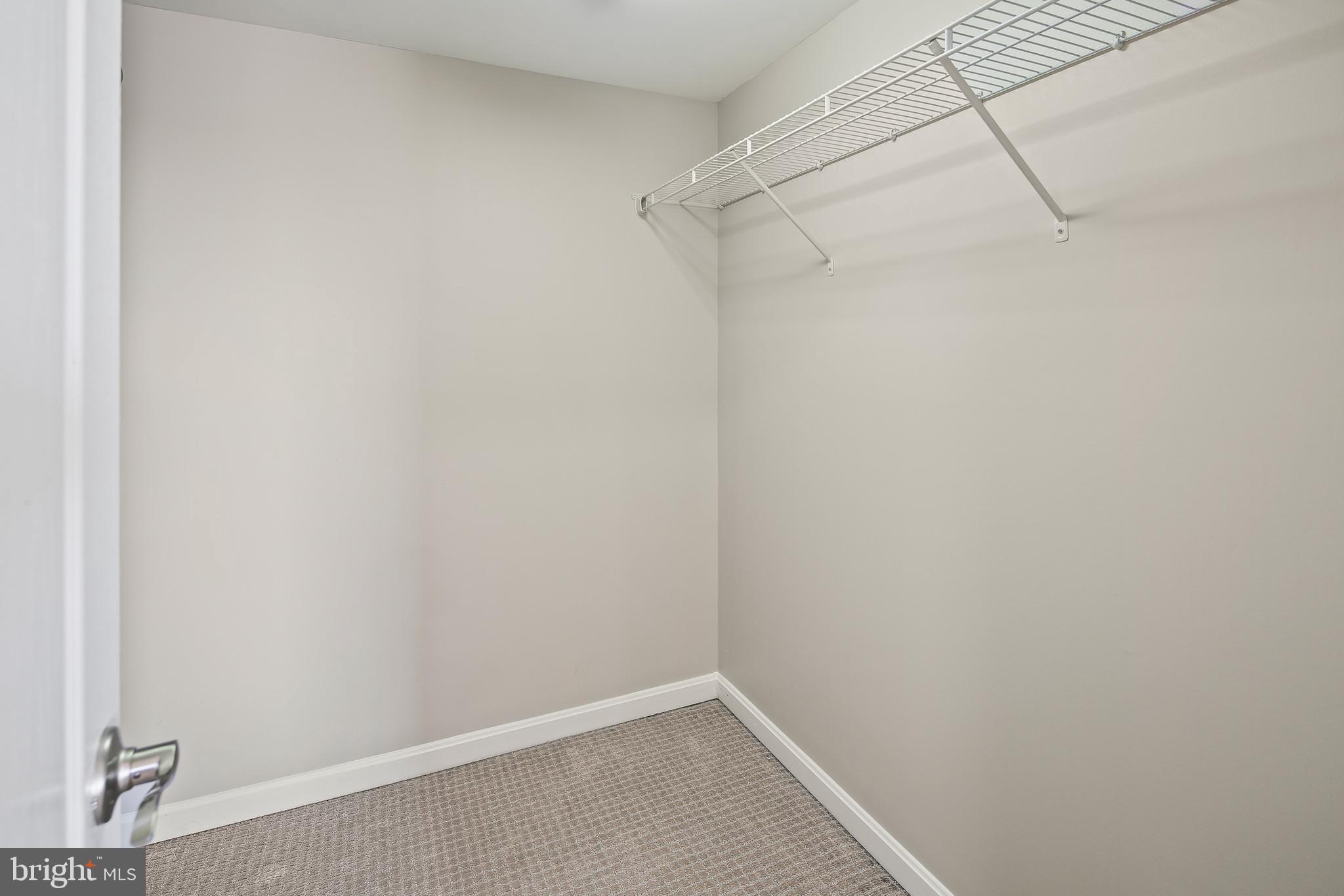 DIXON CROSSING - Residential