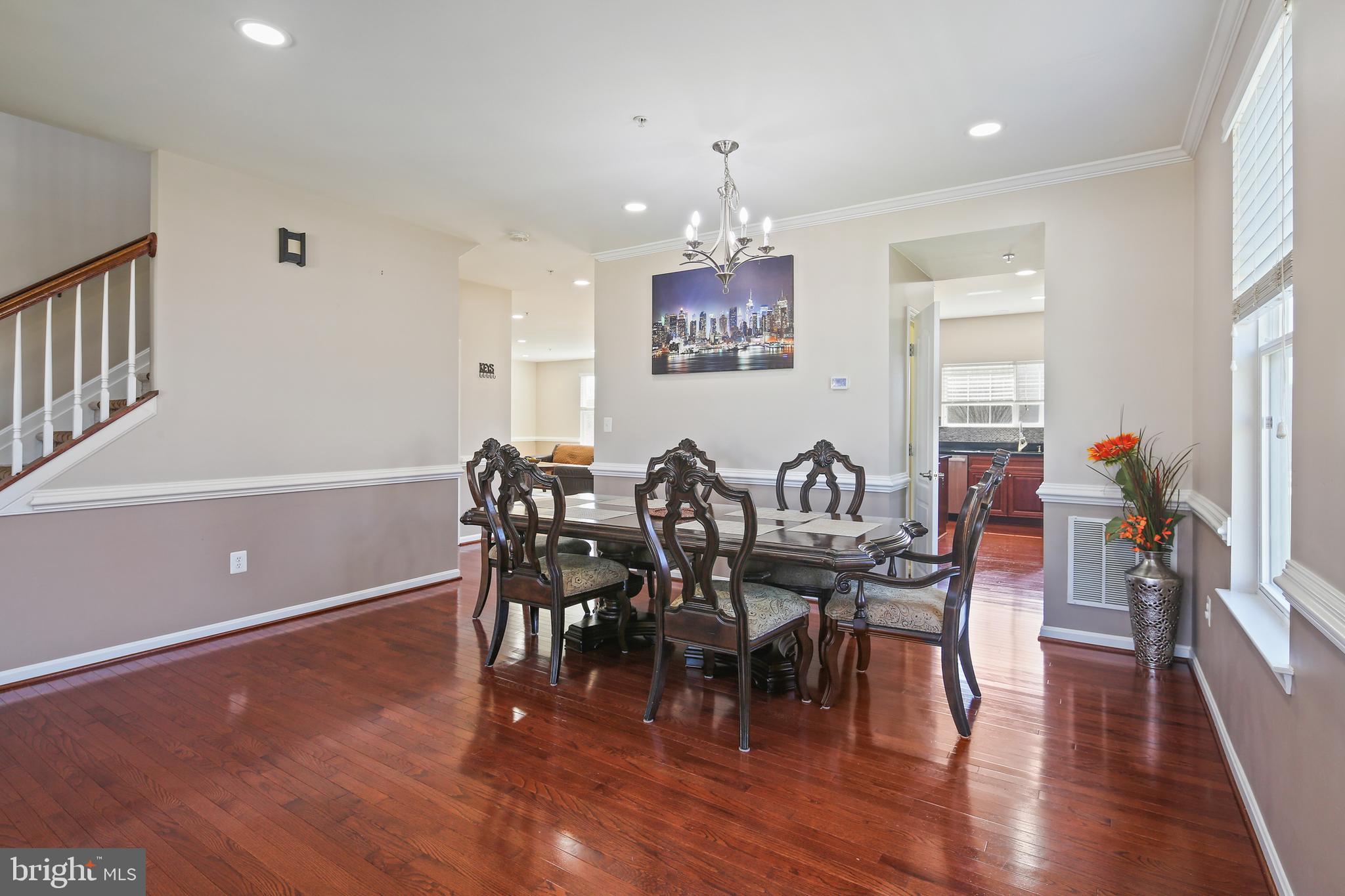 DIXON CROSSING - Residential