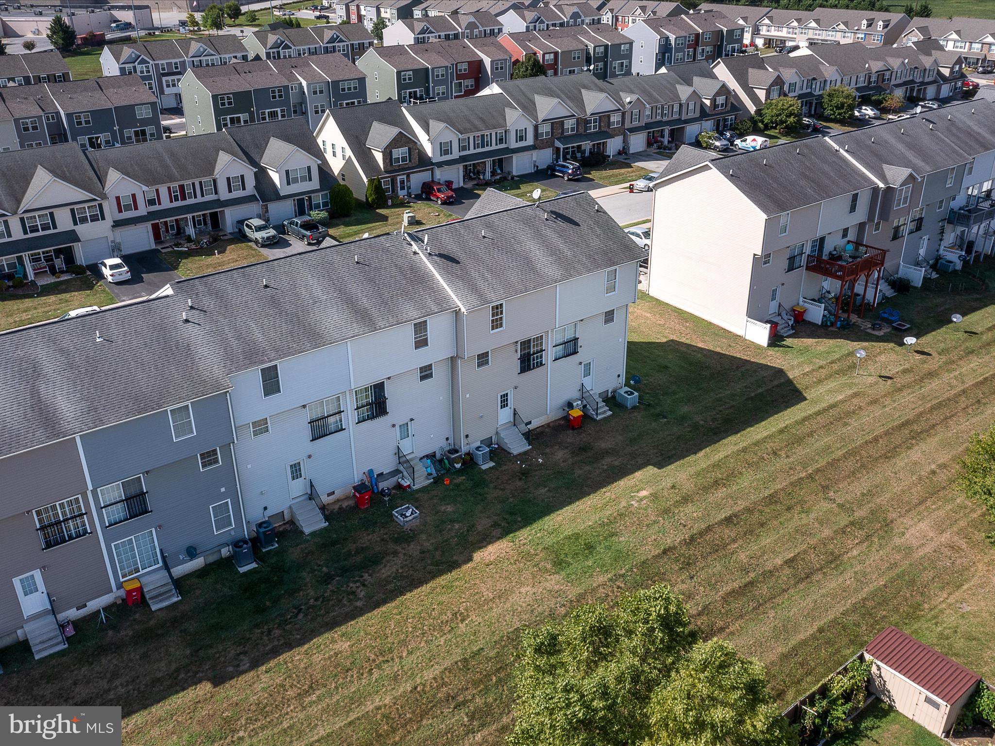 BRIAR RUN - Residential