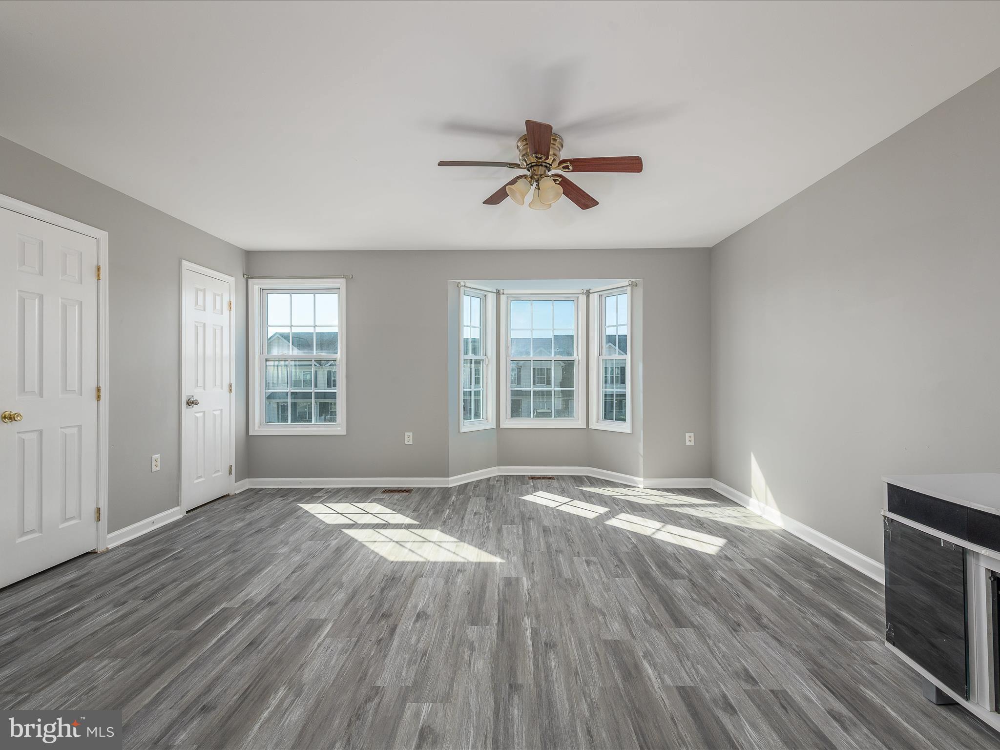 BRIAR RUN - Residential