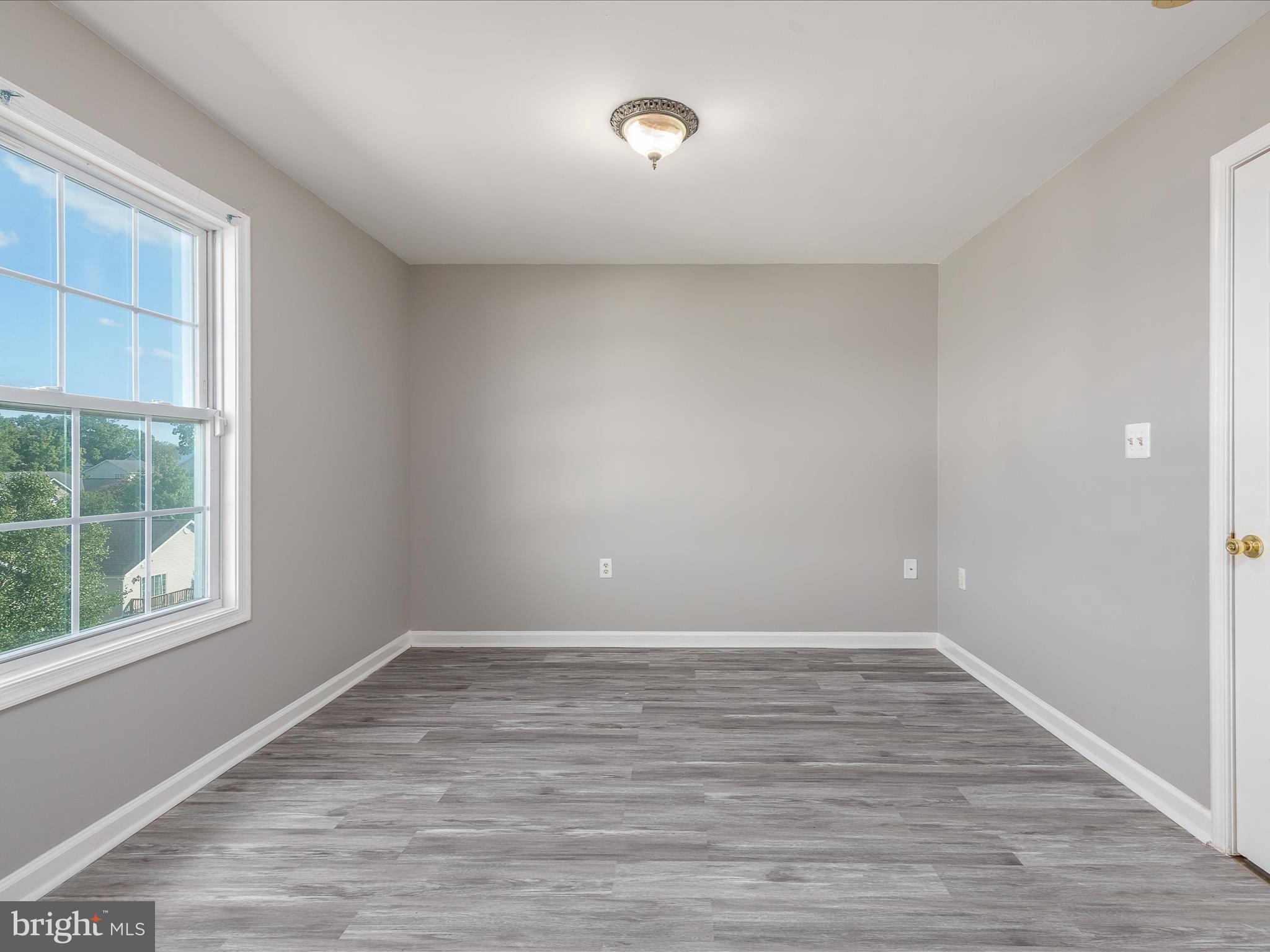 BRIAR RUN - Residential