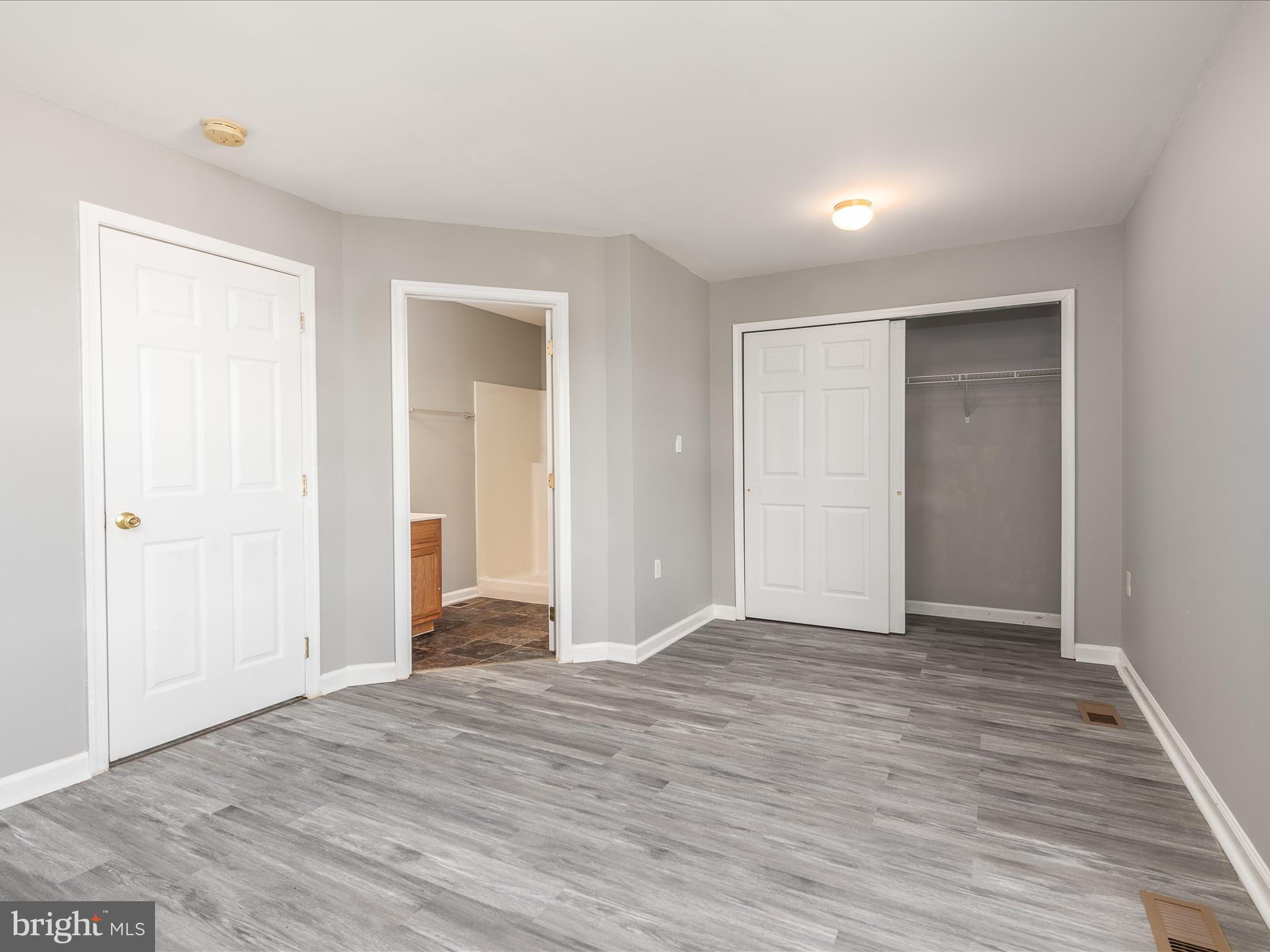 BRIAR RUN - Residential