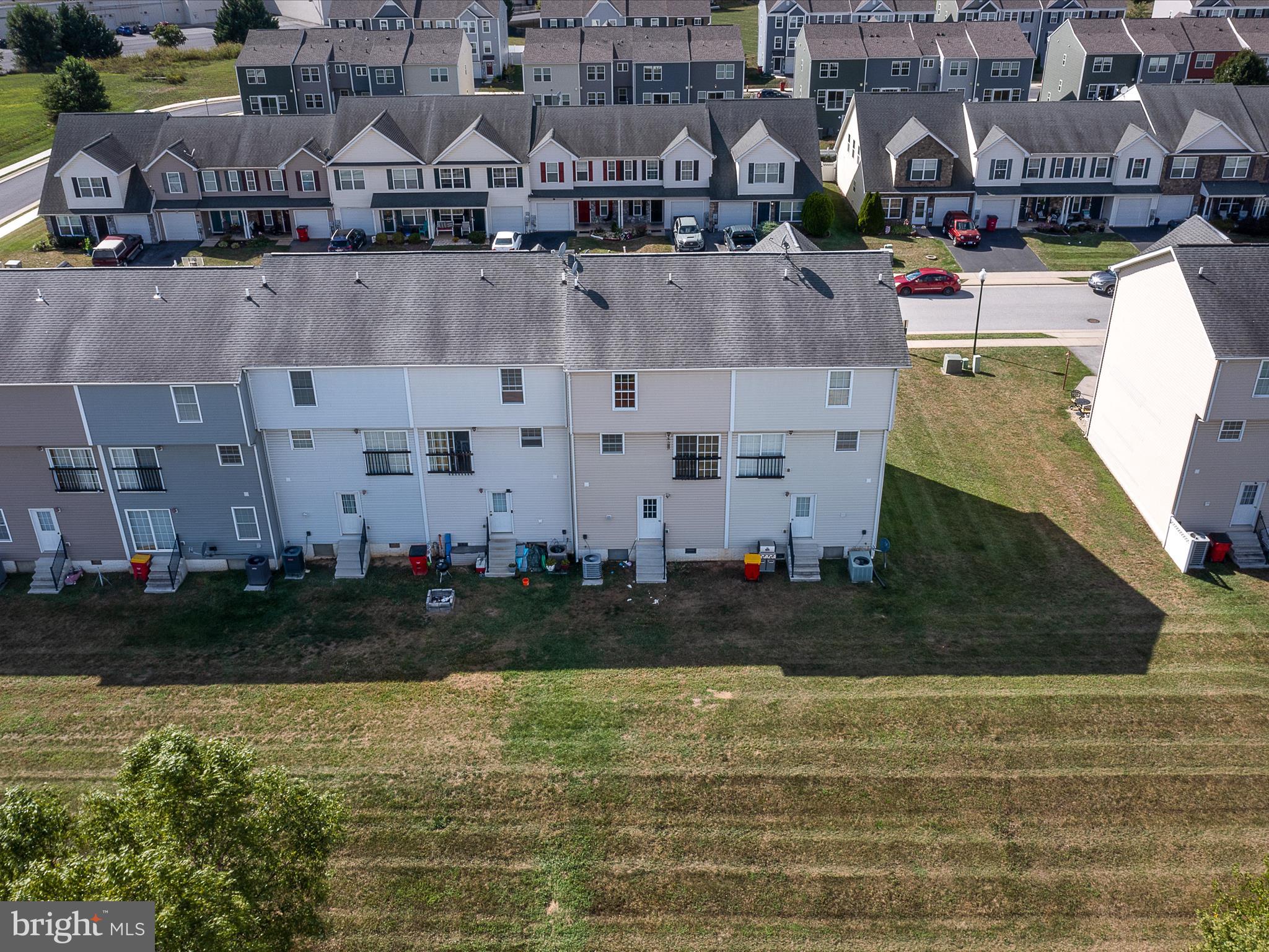 BRIAR RUN - Residential