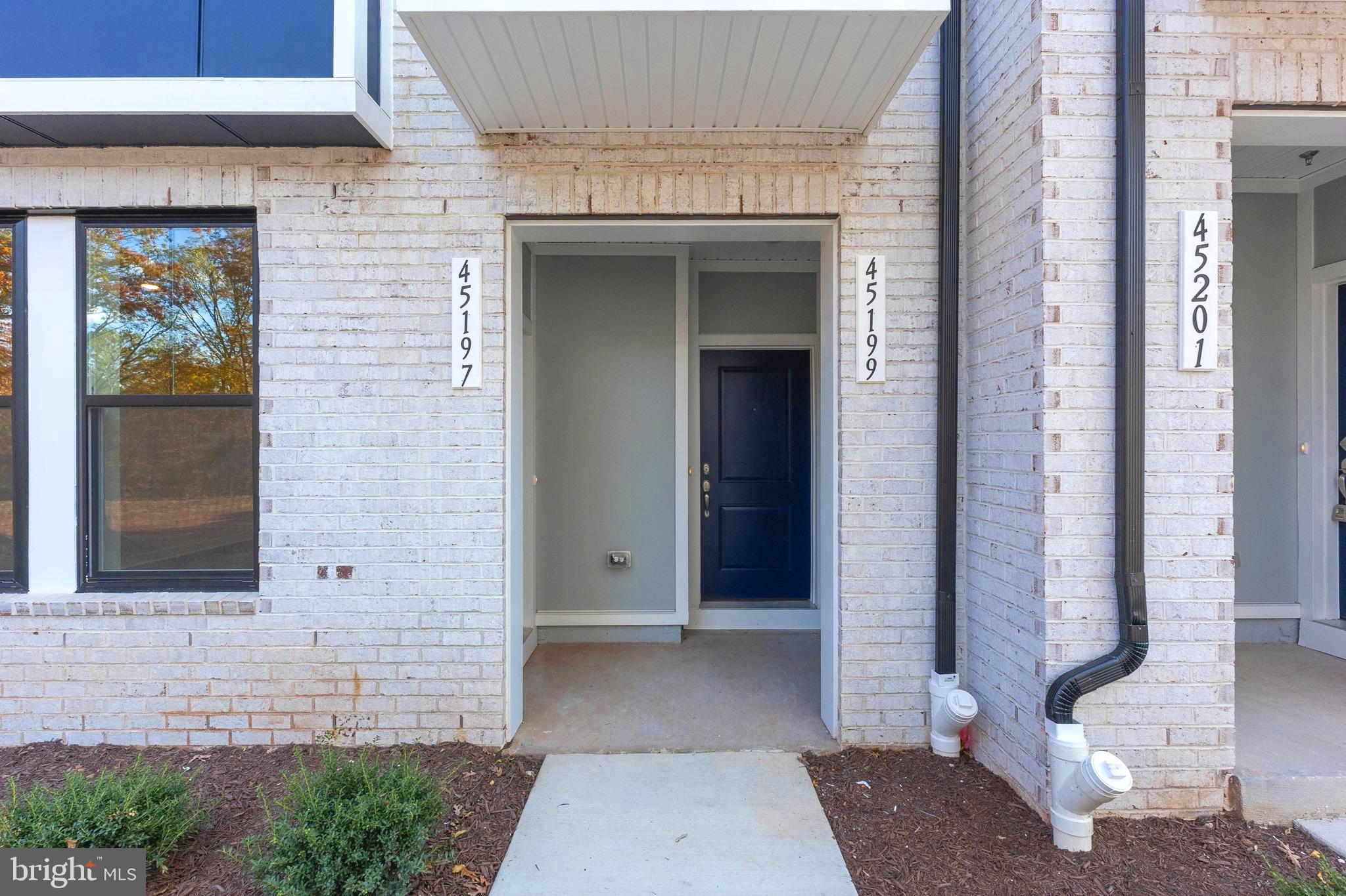 45199 DROWES TERRACE