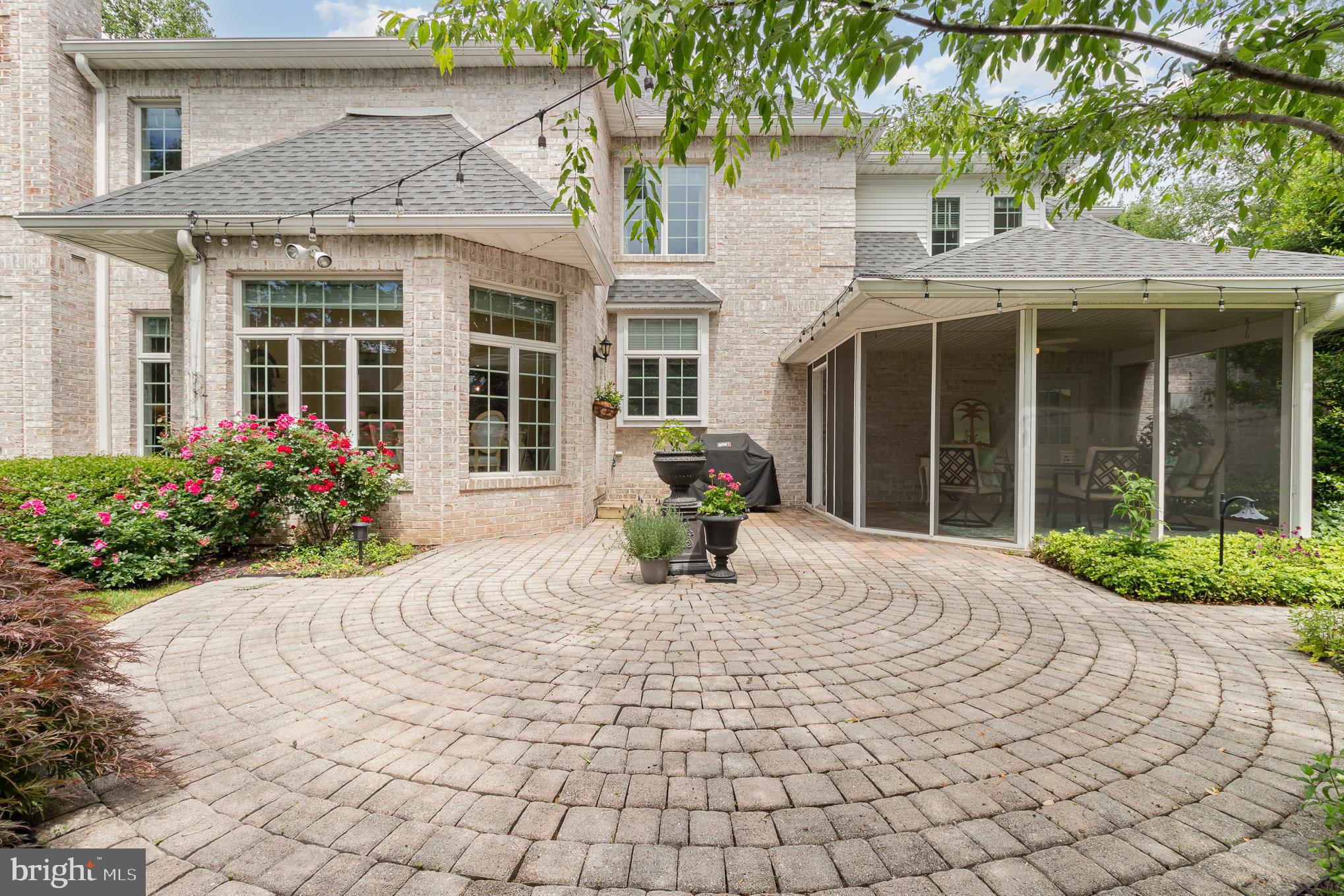 PINEHURST - Residential