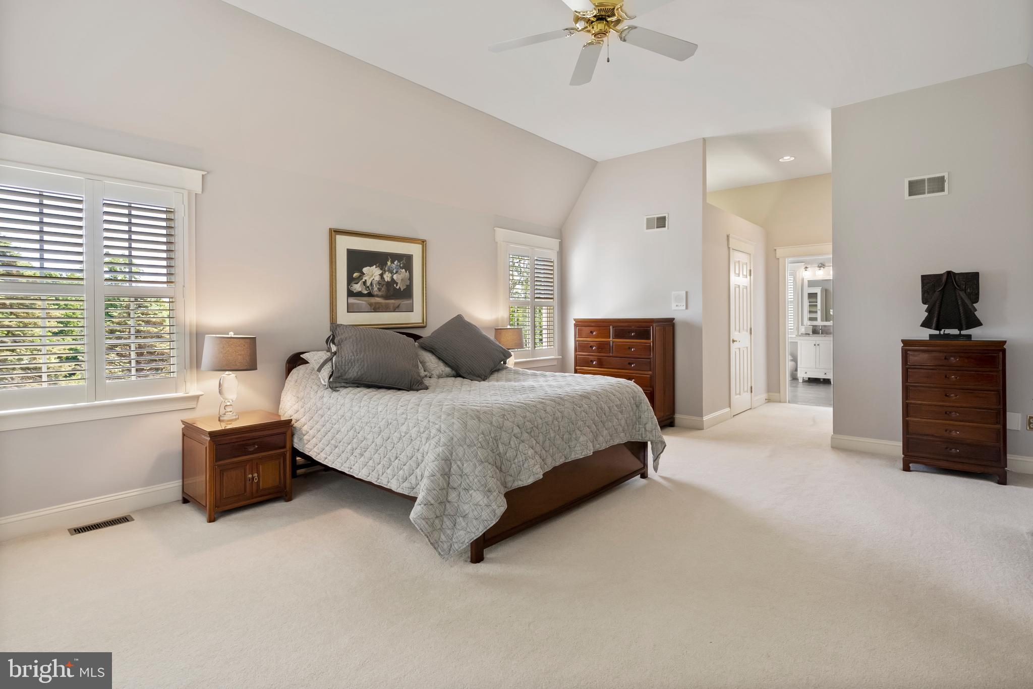 FOLLY HILL FARMS - Residential