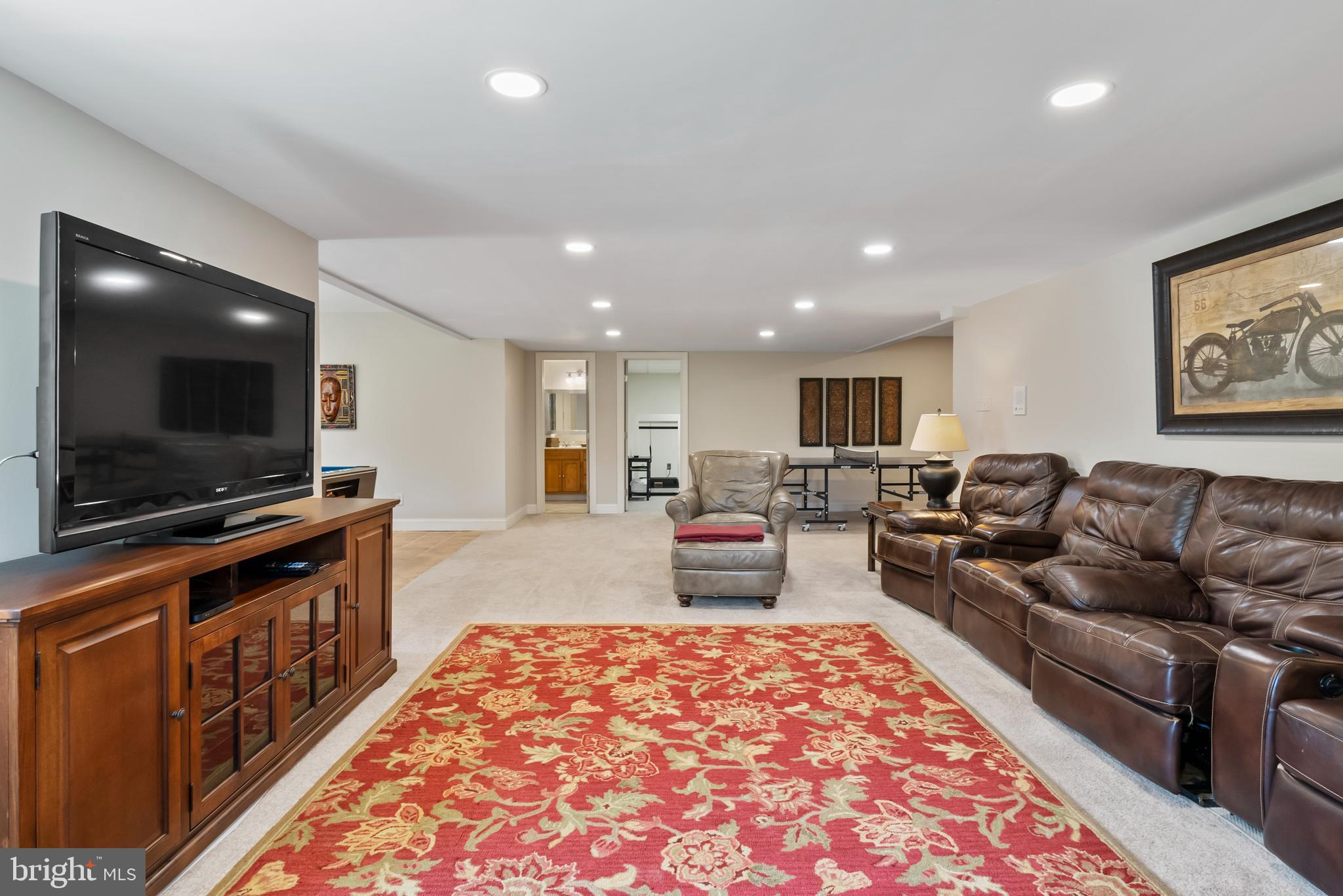 FOLLY HILL FARMS - Residential