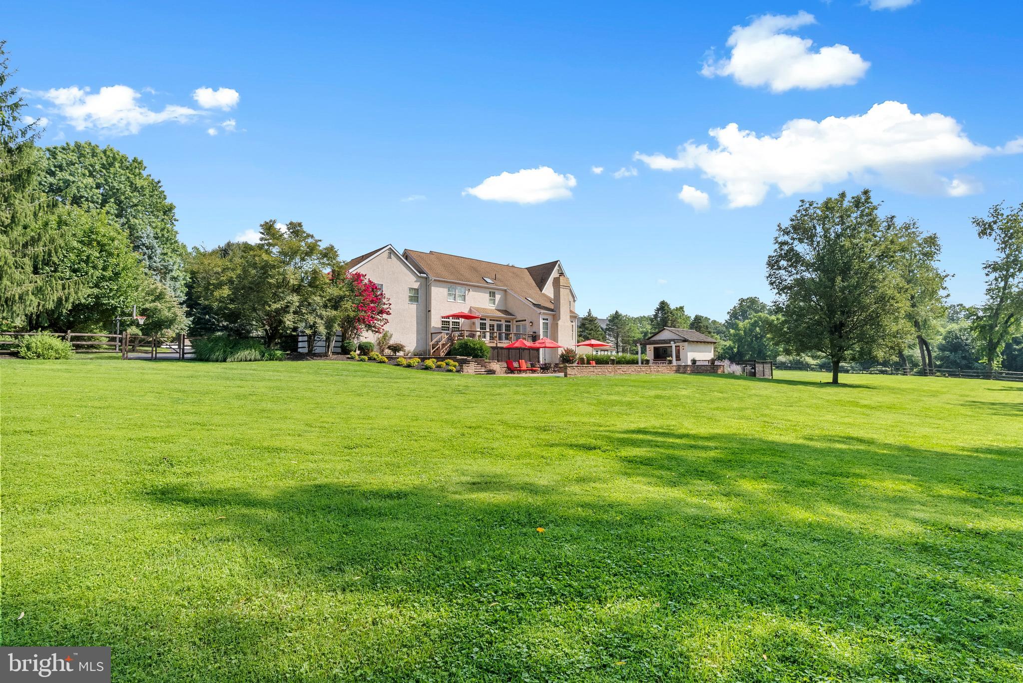 FOLLY HILL FARMS - Residential