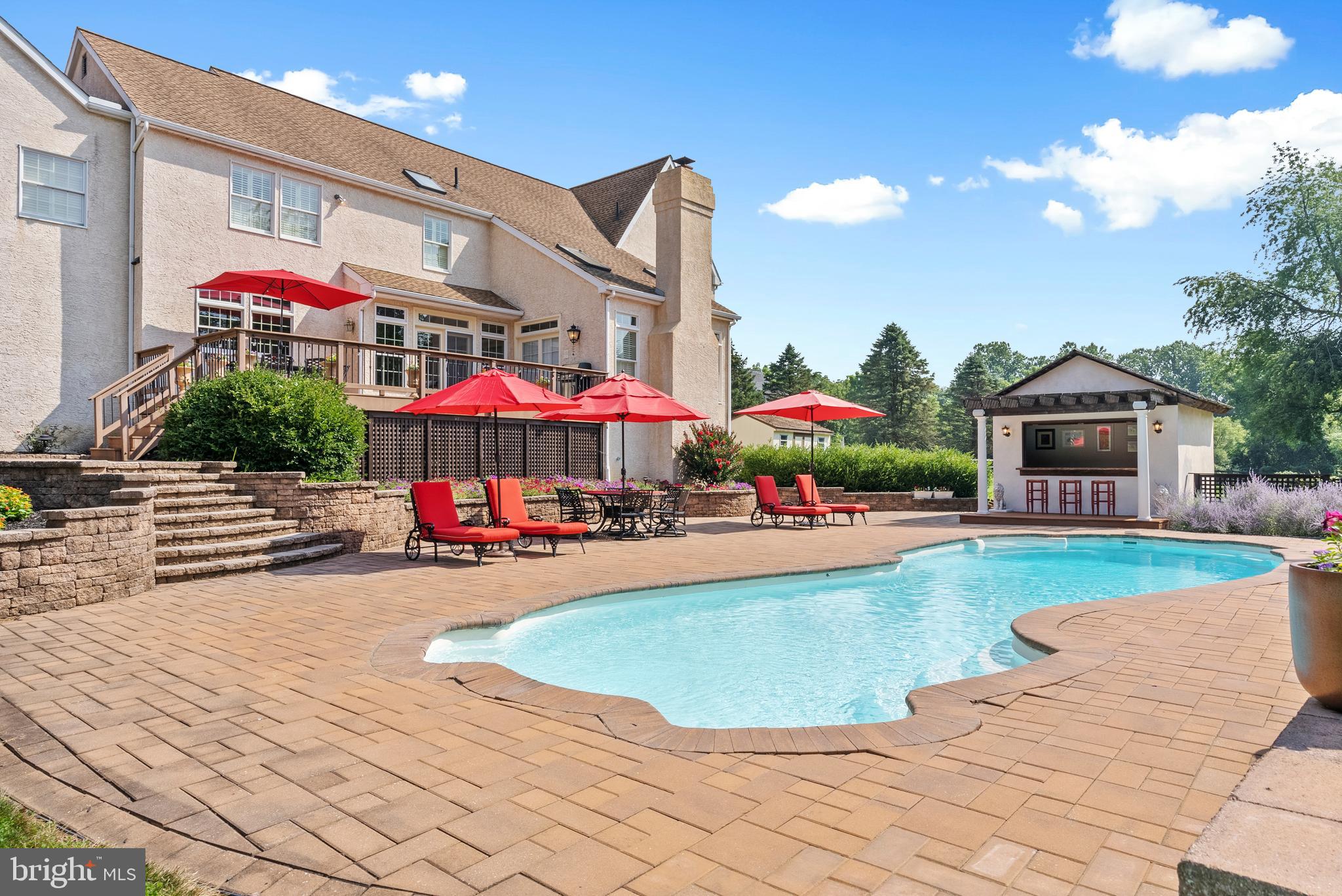 FOLLY HILL FARMS - Residential