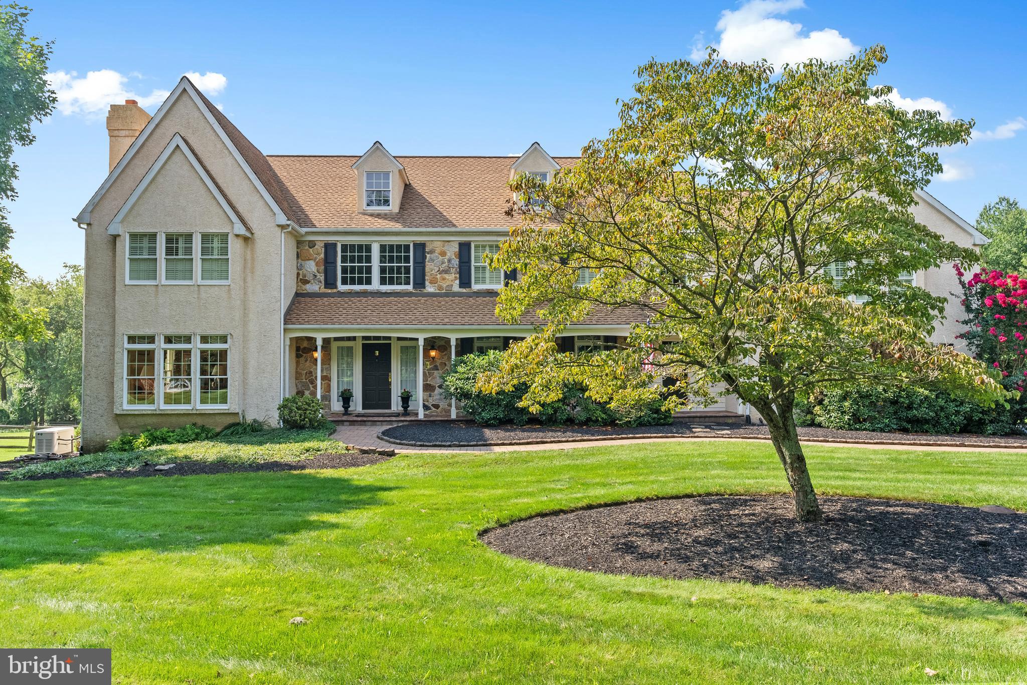 FOLLY HILL FARMS - Residential