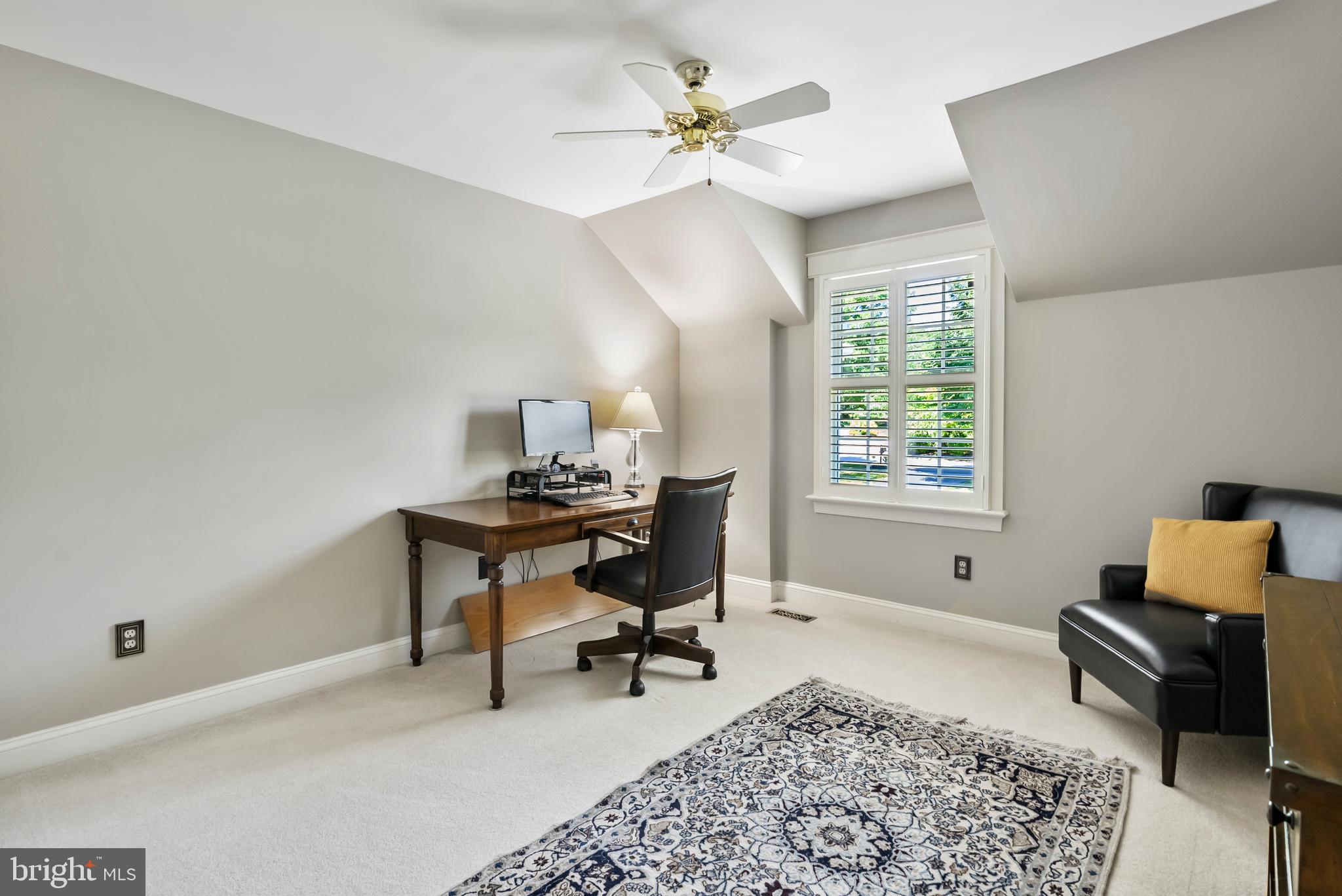 FOLLY HILL FARMS - Residential