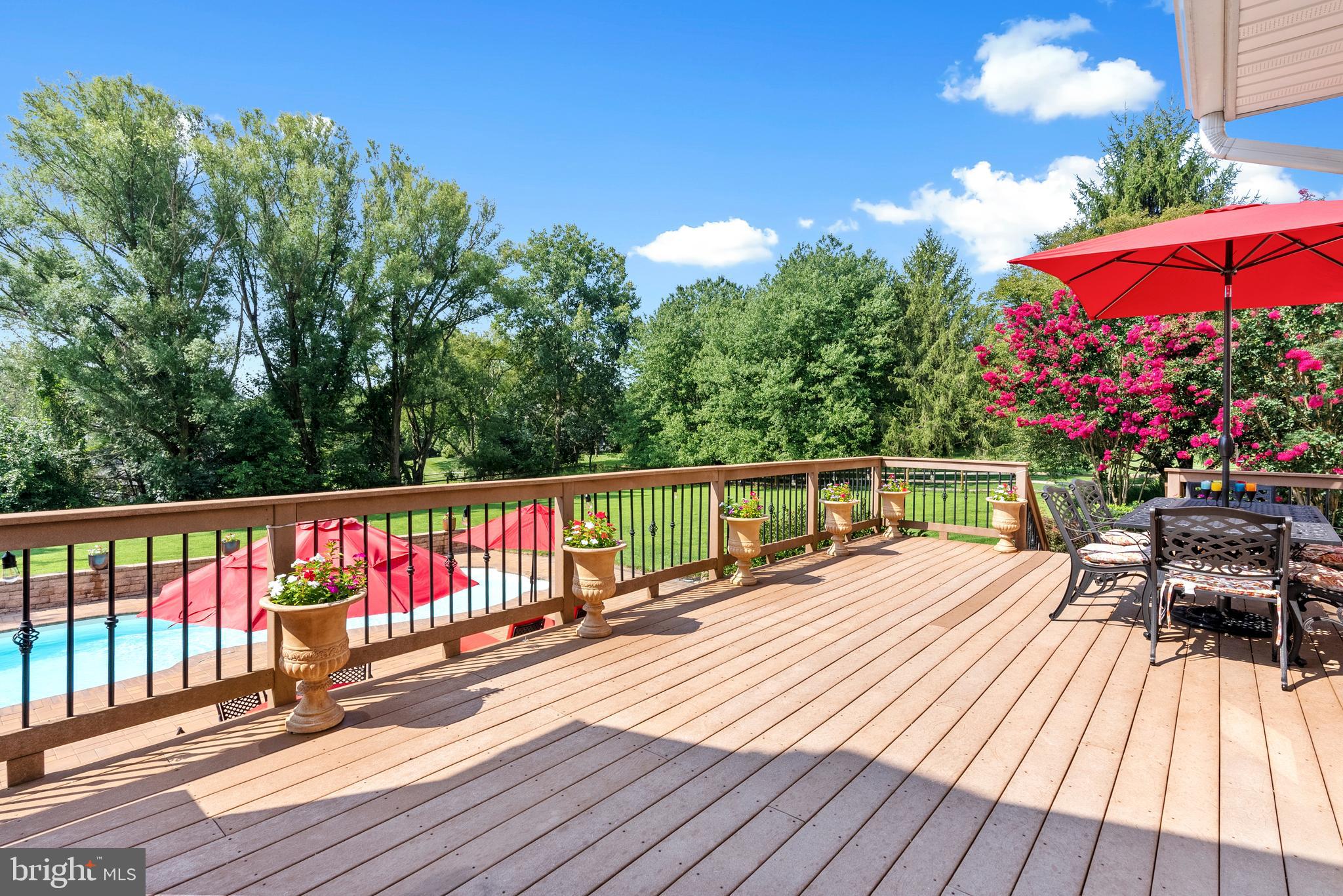 FOLLY HILL FARMS - Residential