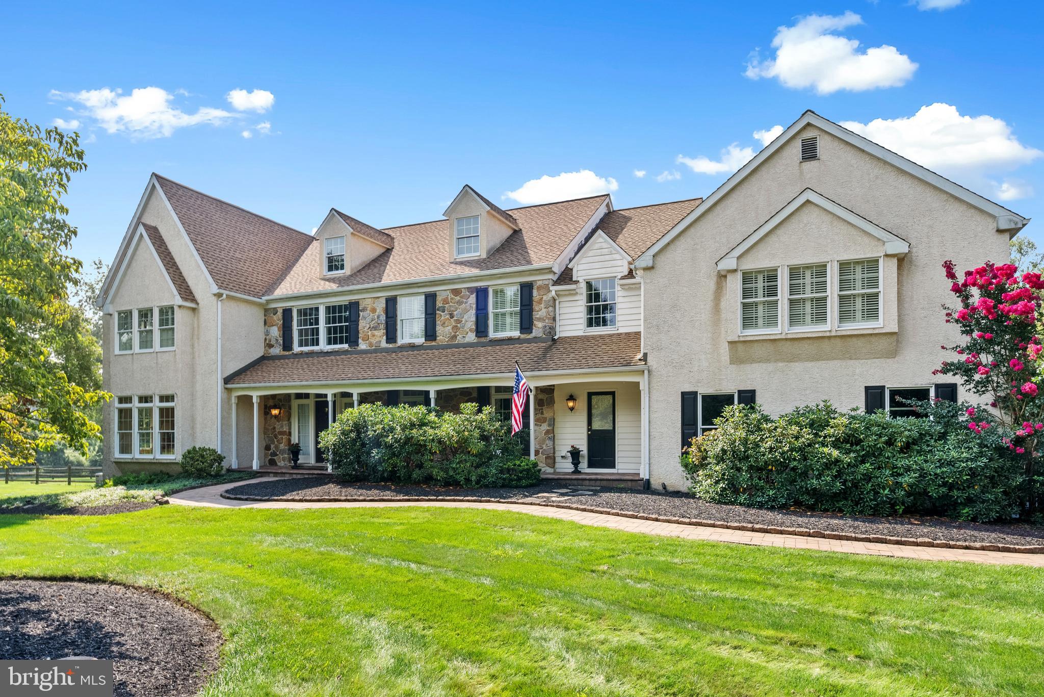 FOLLY HILL FARMS - Residential