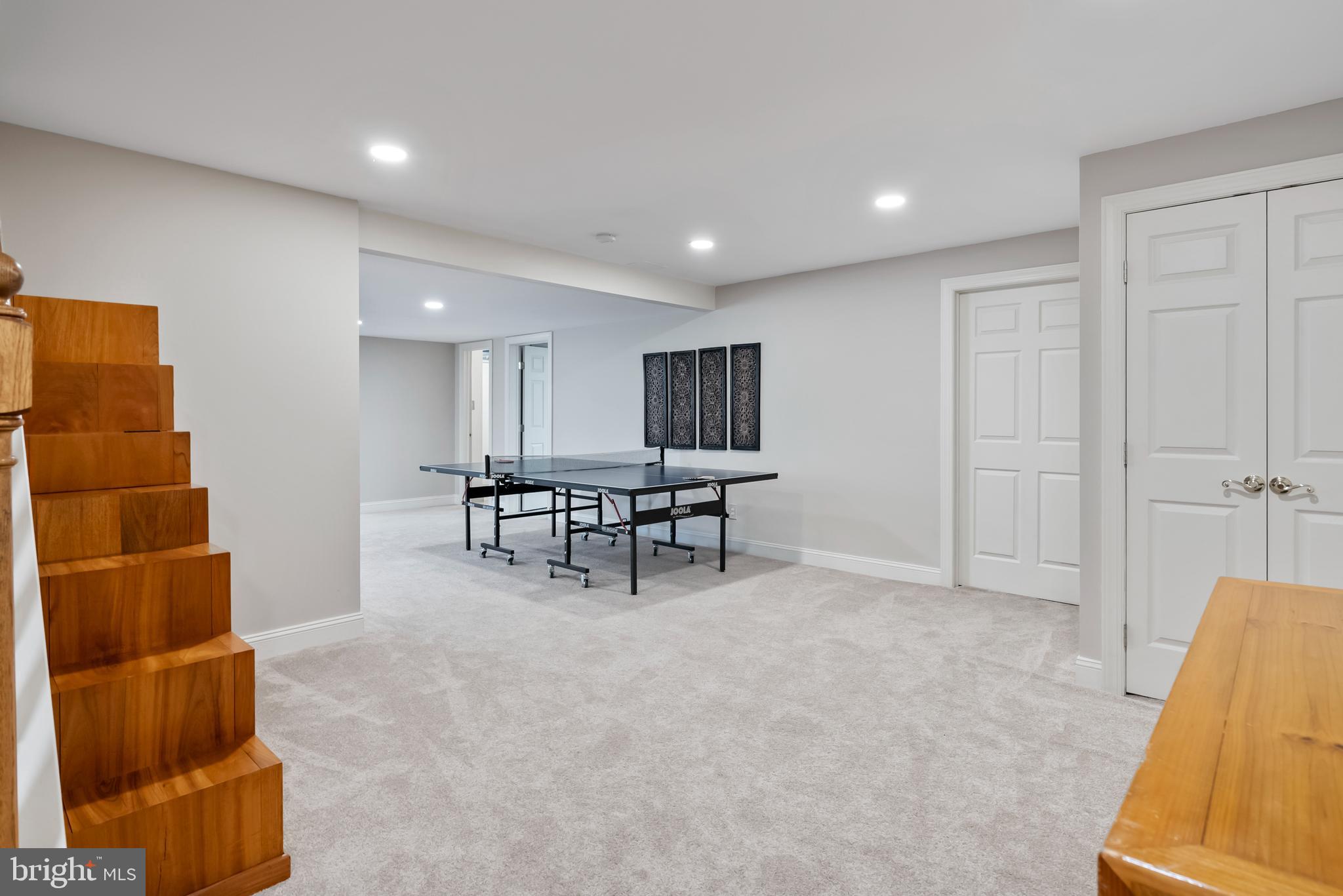 FOLLY HILL FARMS - Residential