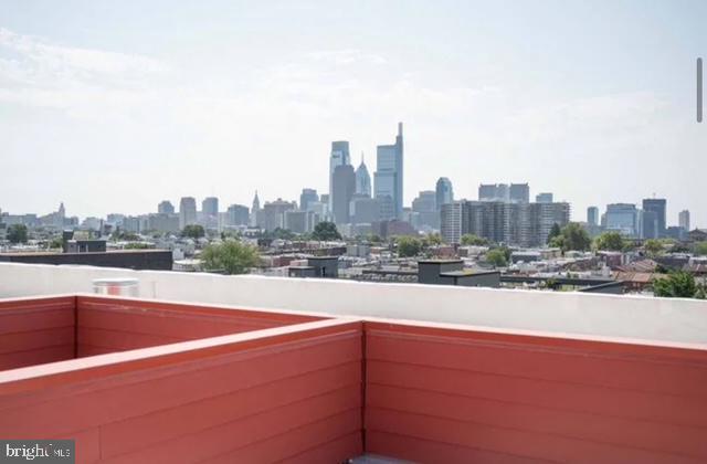 FAIRMOUNT - Residential Lease