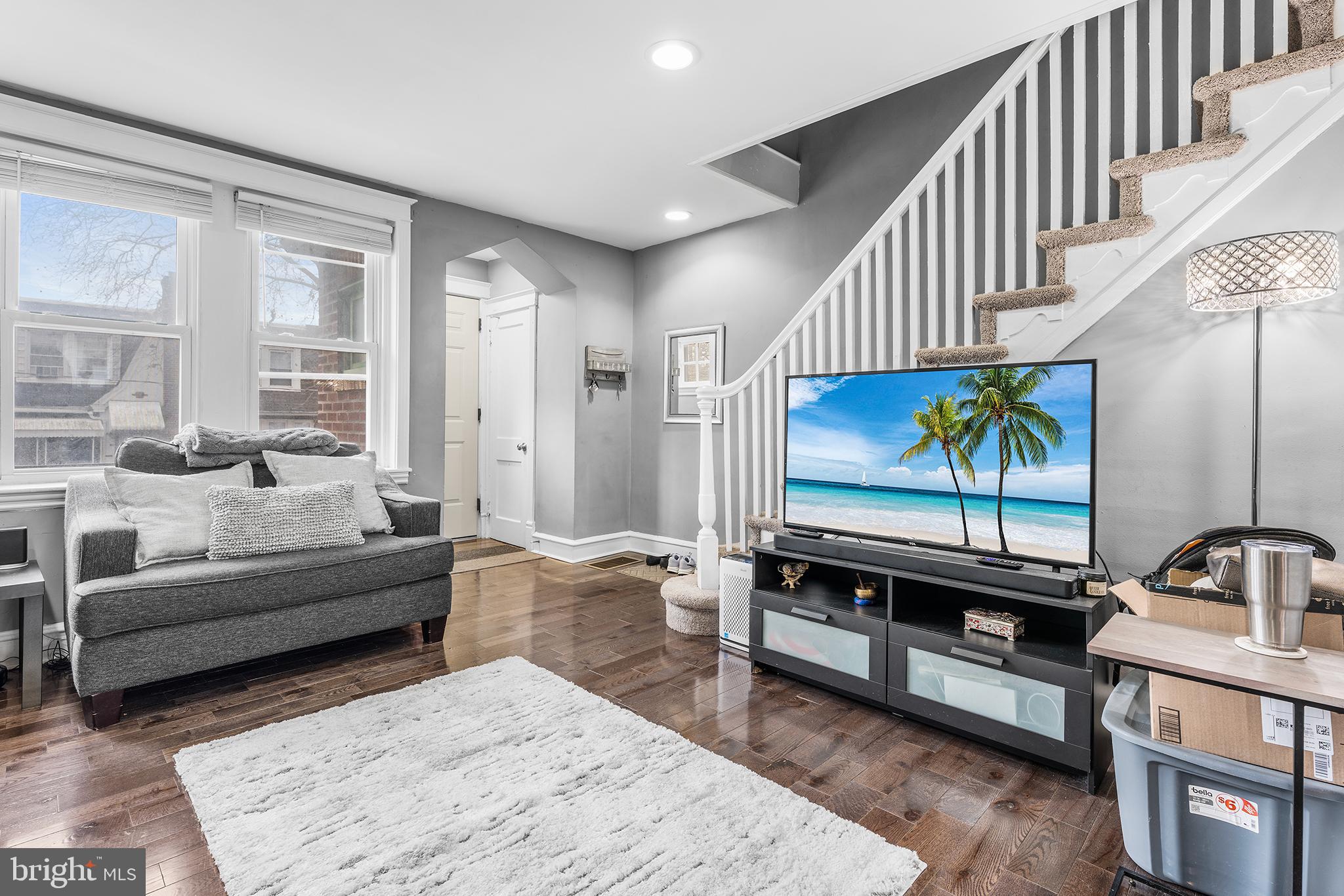 6222 N HANCOCK STREET