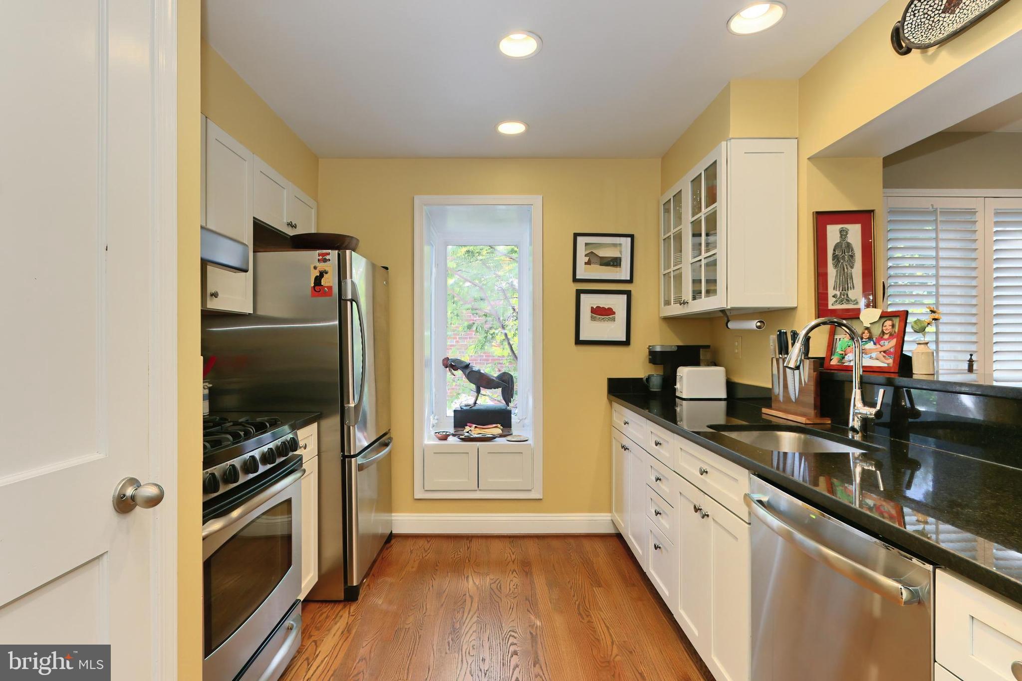 JEFFERSON PARK - Residential