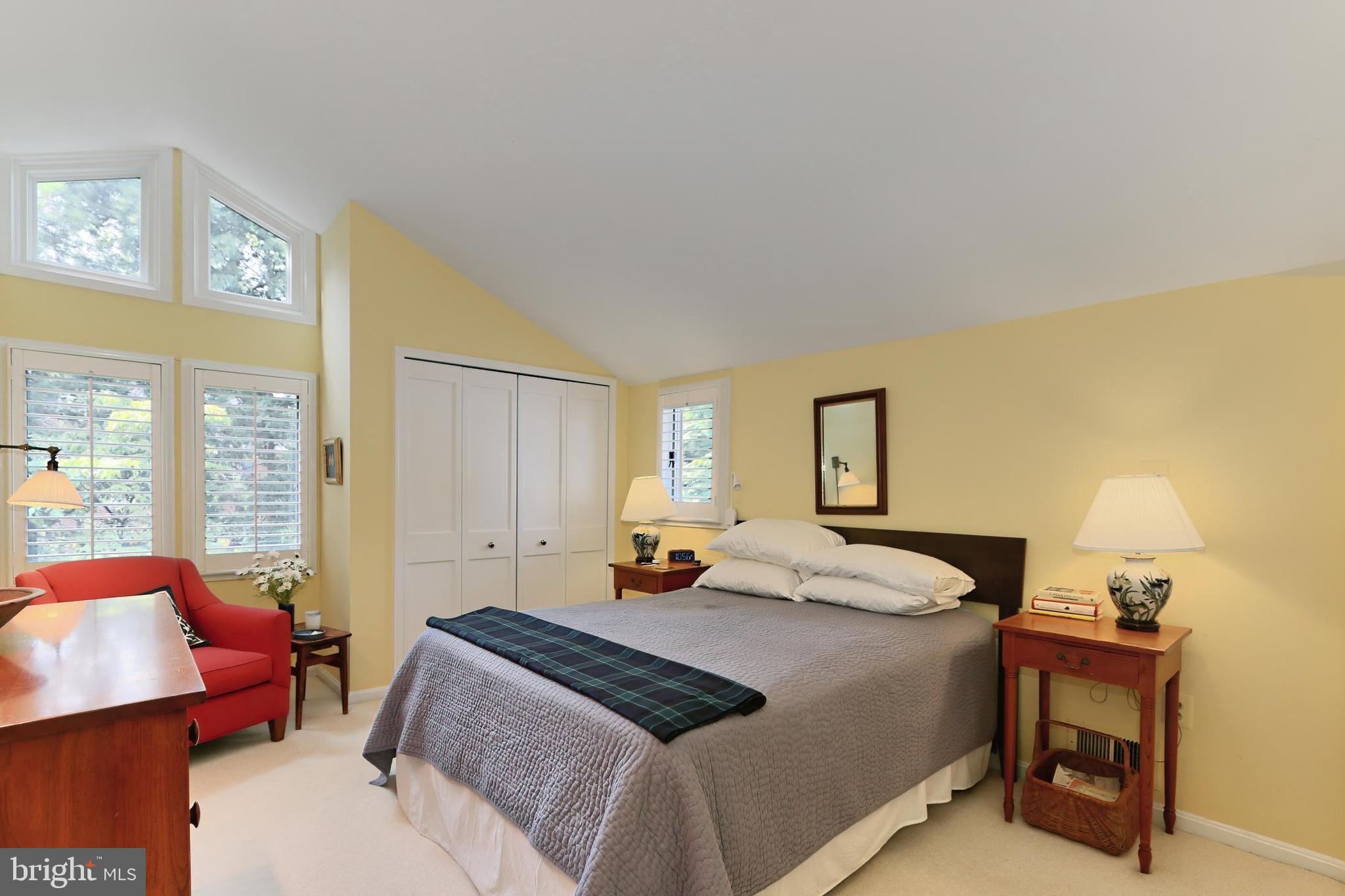 JEFFERSON PARK - Residential