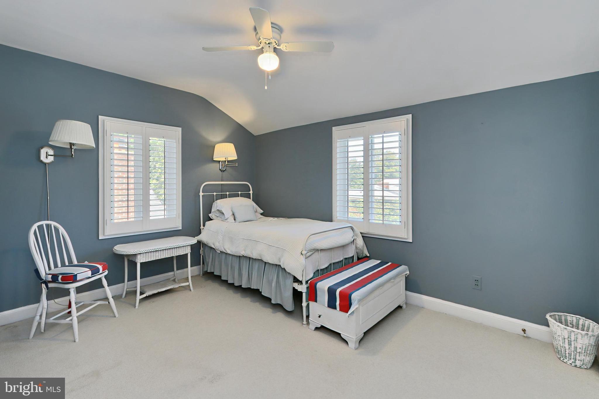 JEFFERSON PARK - Residential