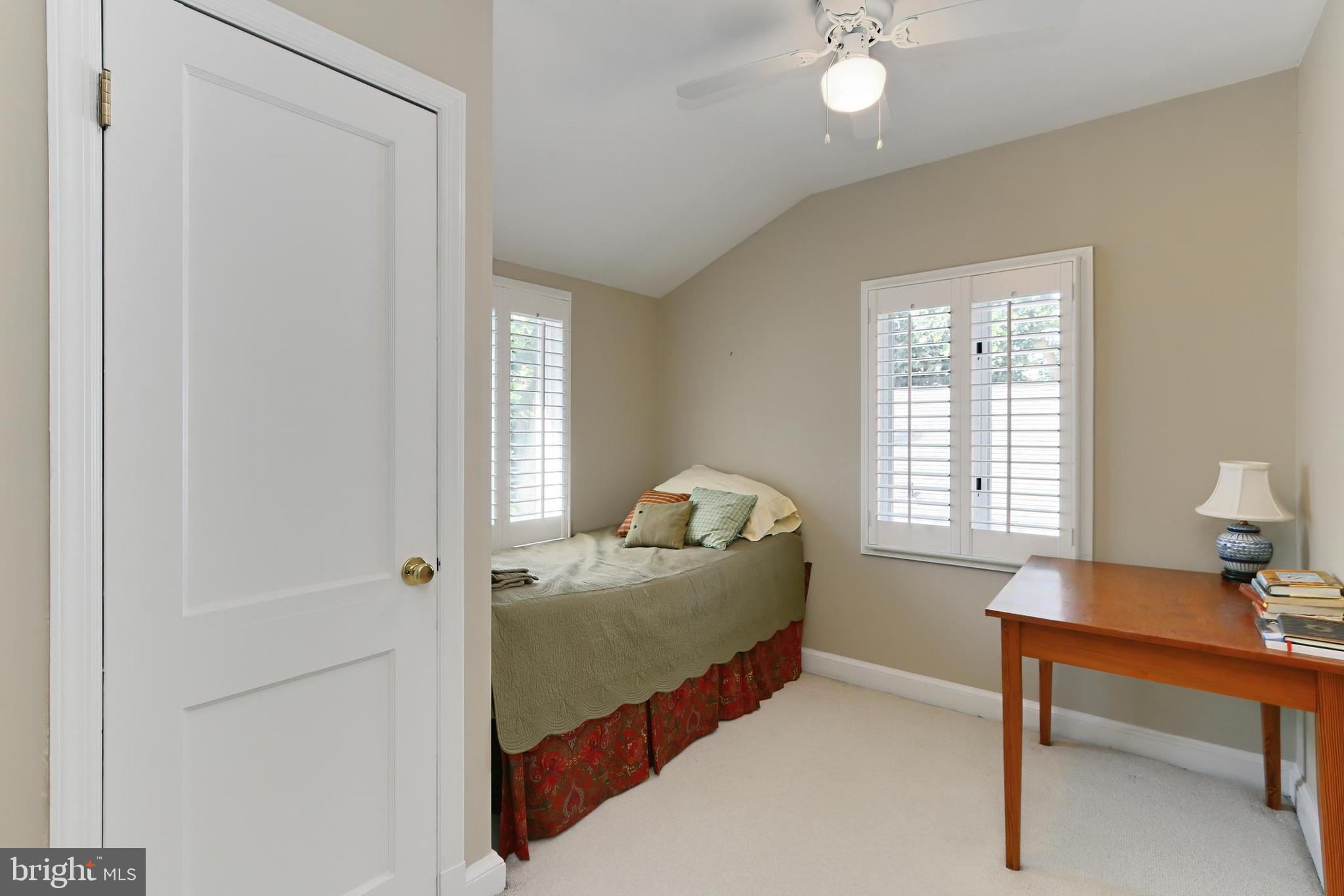 JEFFERSON PARK - Residential