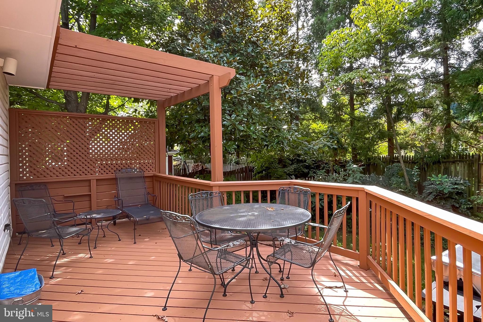 JEFFERSON PARK - Residential